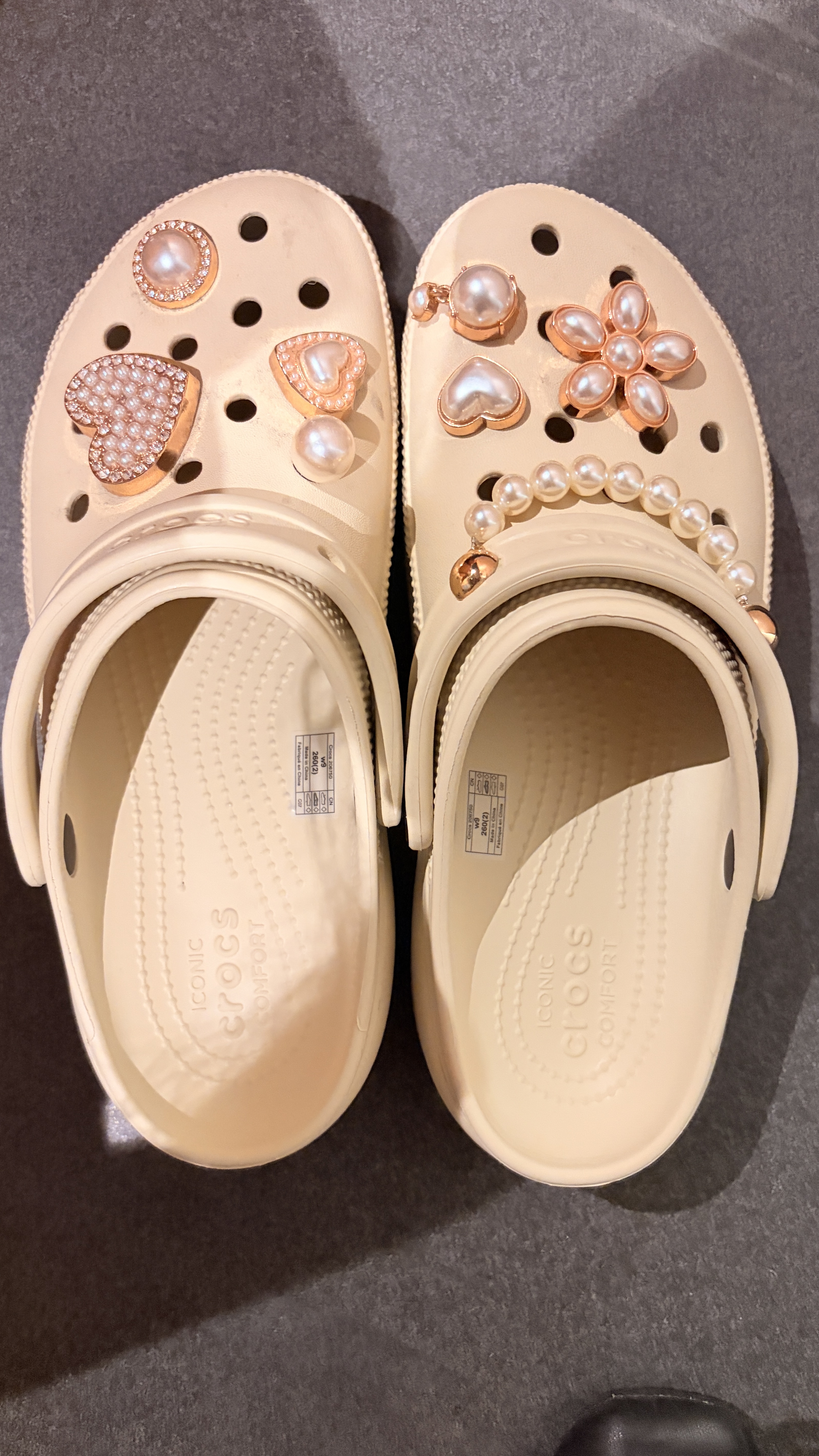 卡骆驰（CROCS）白鹿同款云朵洞洞鞋|206750 骨白色-2Y2 40(260mm) 实拍图