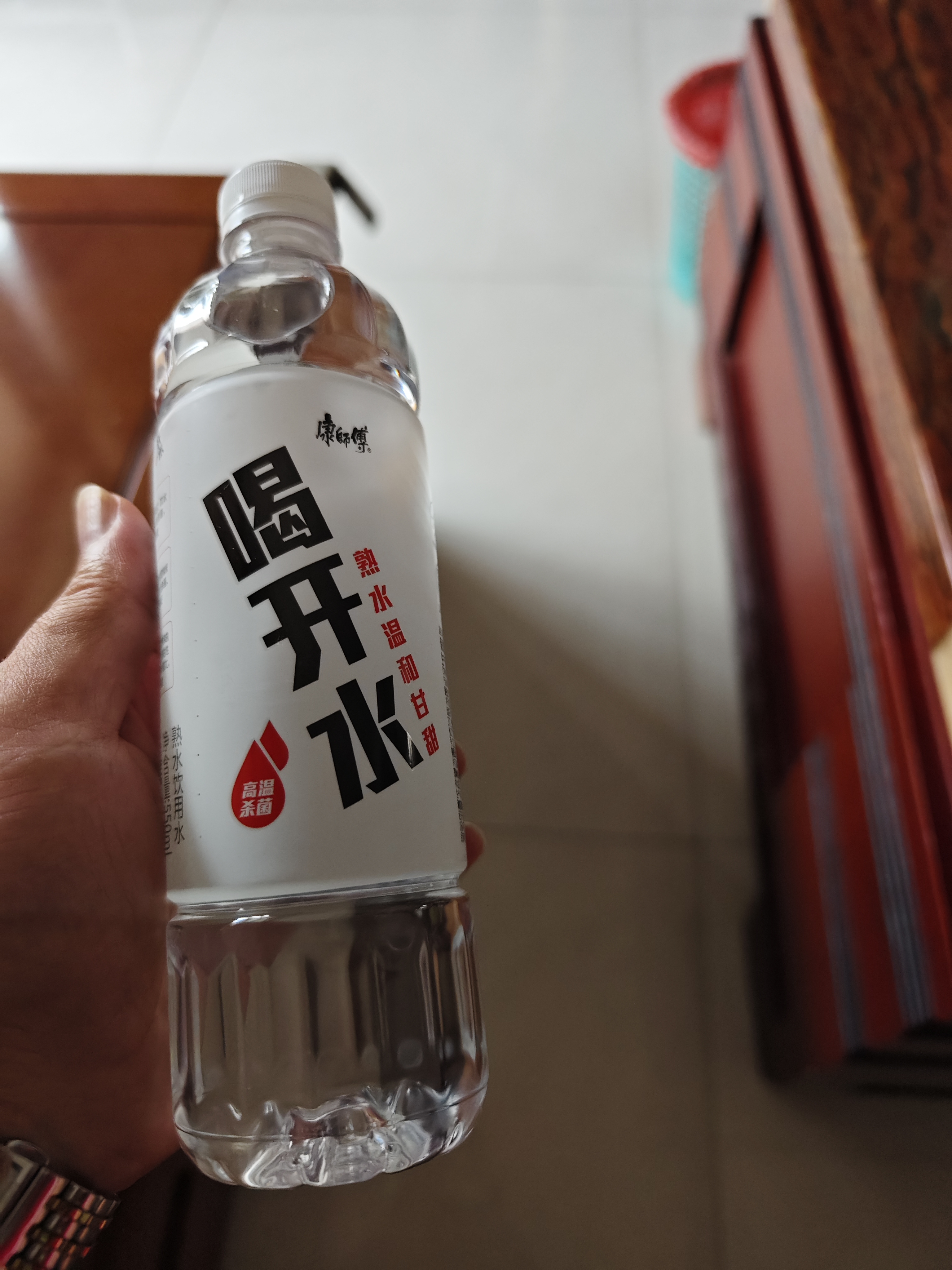 康师傅喝开水 熟水饮用水 550ml*24瓶 整箱批发瓶装水白开水 实拍图
