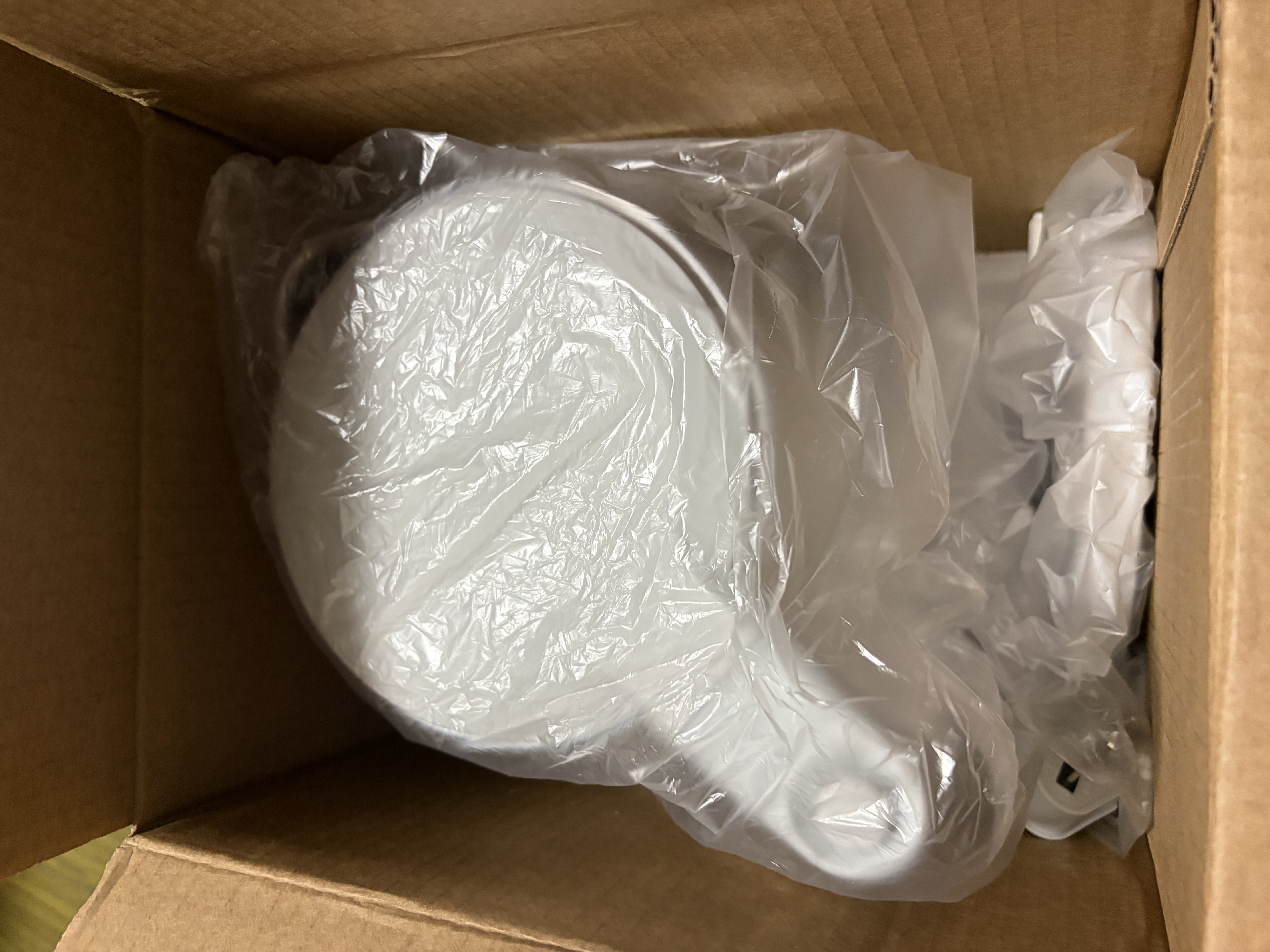 美的（Midea）烧水壶电热水壶304食品级不锈钢无缝内胆双层防烫1.7L大容量1800W智能断电SHJ1721 实拍图