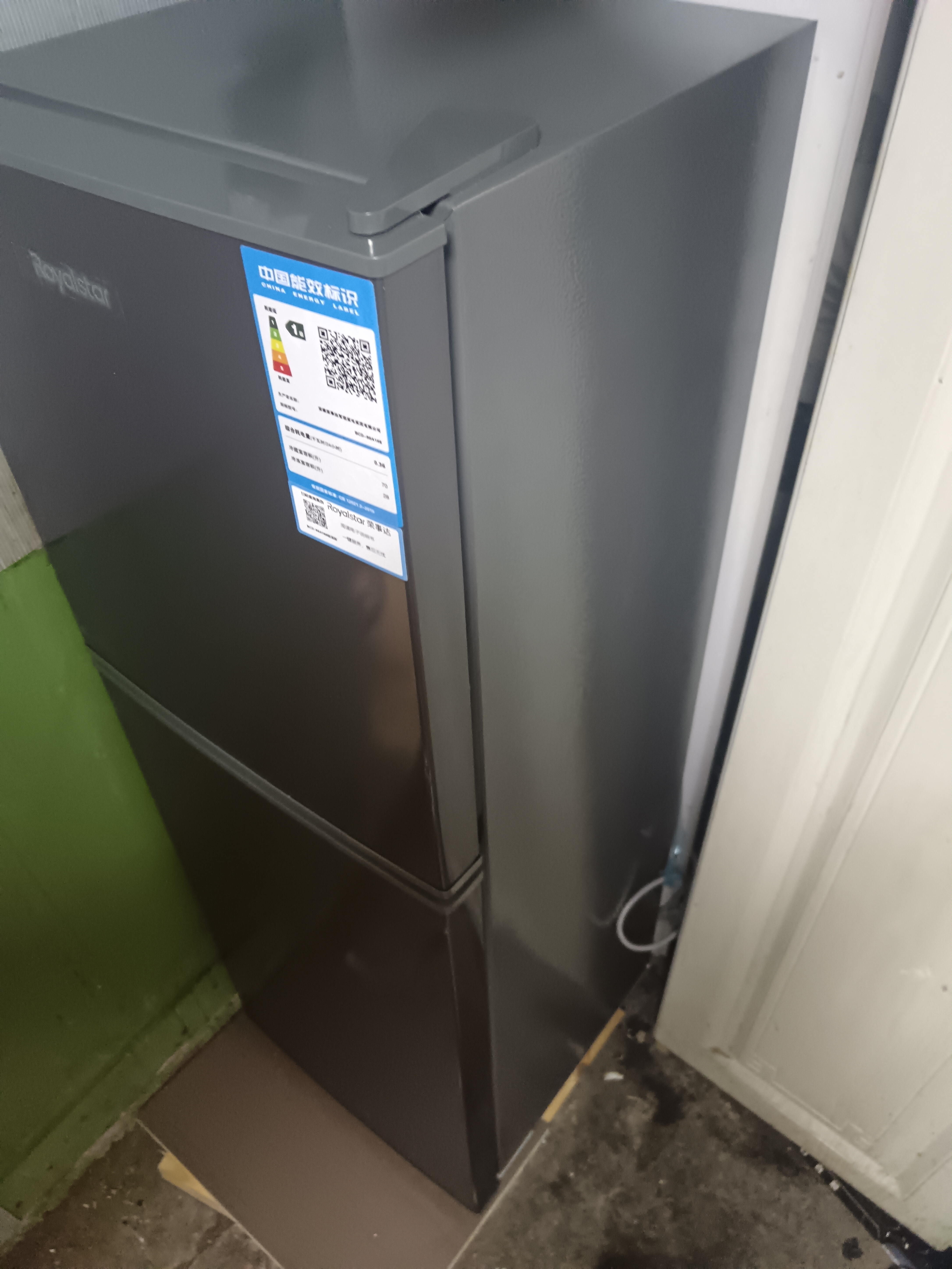 荣事达（Royalstar）冰箱双开门家用小型迷你出租房1-2人宿舍两用冷藏冷冻电冰箱 98A168【一级能效，高效保鲜】灰 实拍图