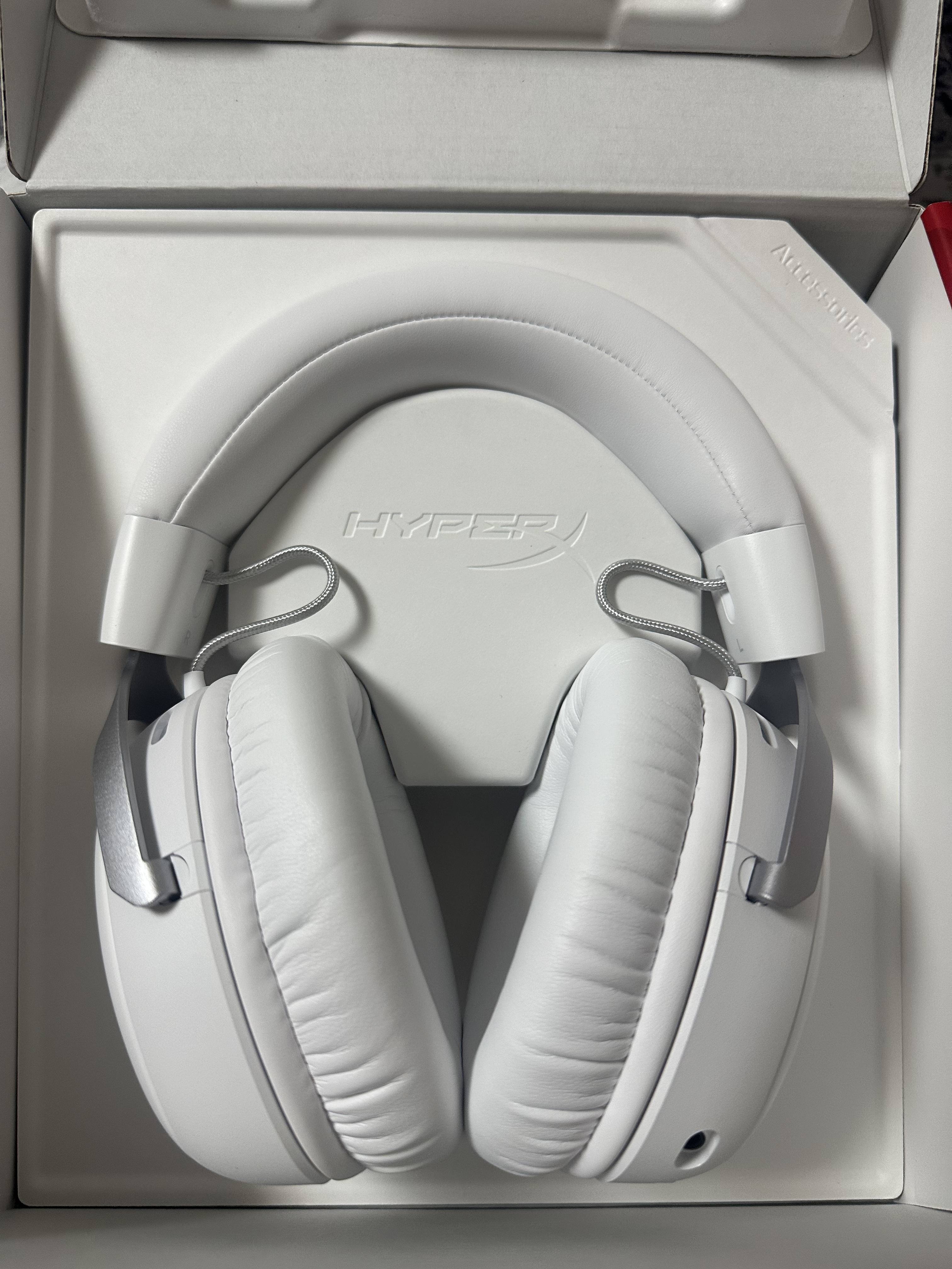 极度未知（HYPERX）飓风2升级款飓风3 头戴式游戏电竞耳机电脑耳麦 吃鸡游戏耳机 适配三角洲行动 【飓风3S无线加强版冰霜白】200h长续航 头戴式游戏耳机 实拍图