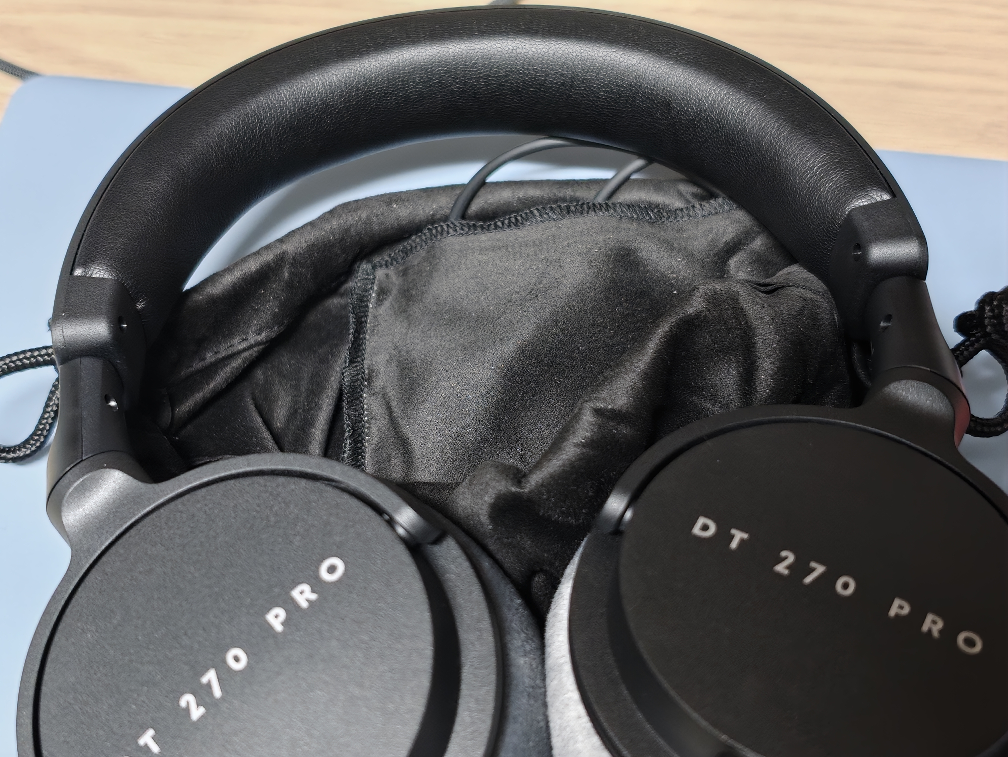拜雅（beyerdynamic）DT 270 PRO 头戴式专业监听 便携 包耳式录音室封闭式专用耳机 45欧 【送礼推荐】 实拍图