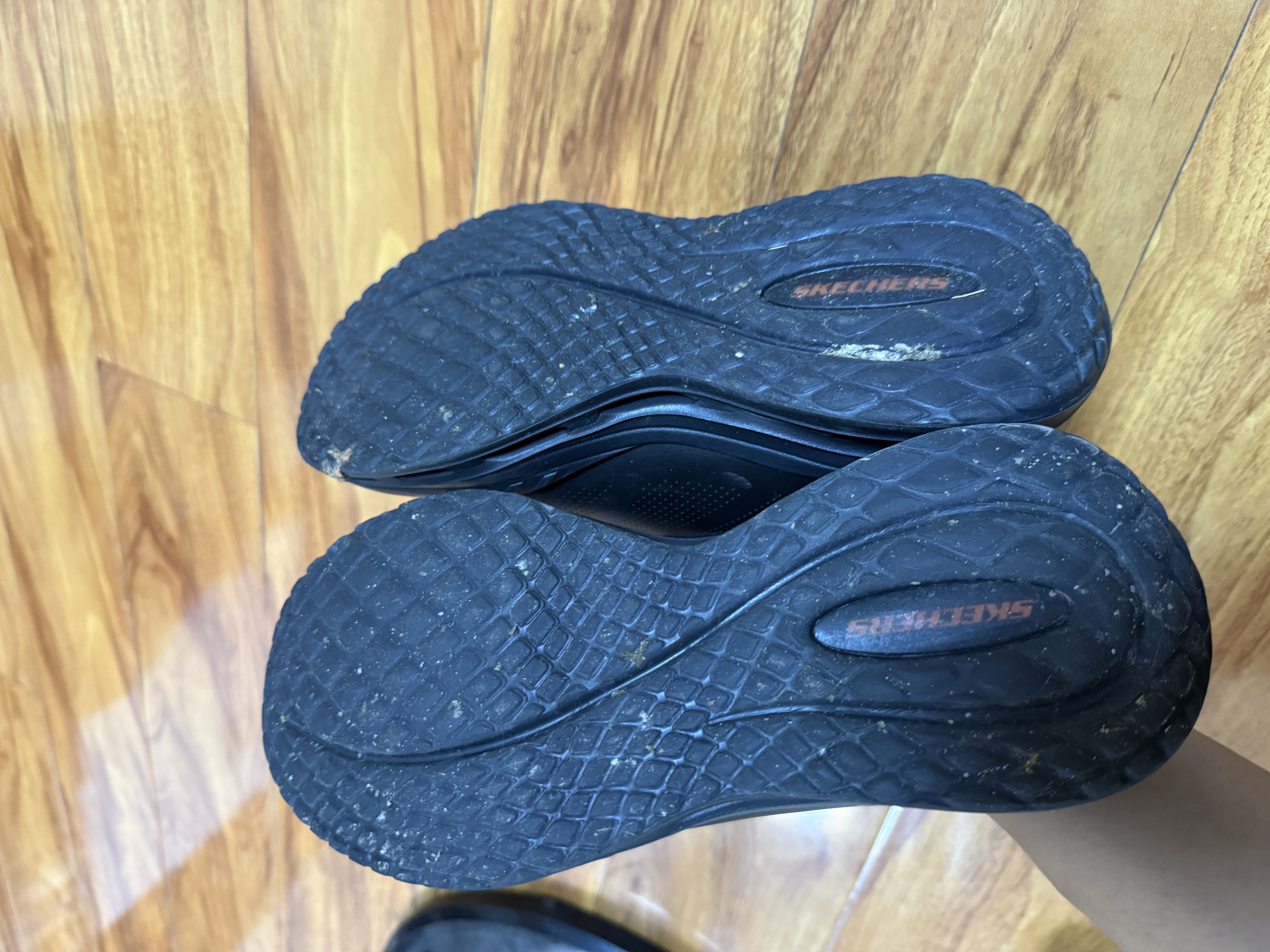 斯凯奇（Skechers）男士运动皮鞋软底足弓支撑运动鞋系带绅士商务鞋 BLK黑色 40 实拍图