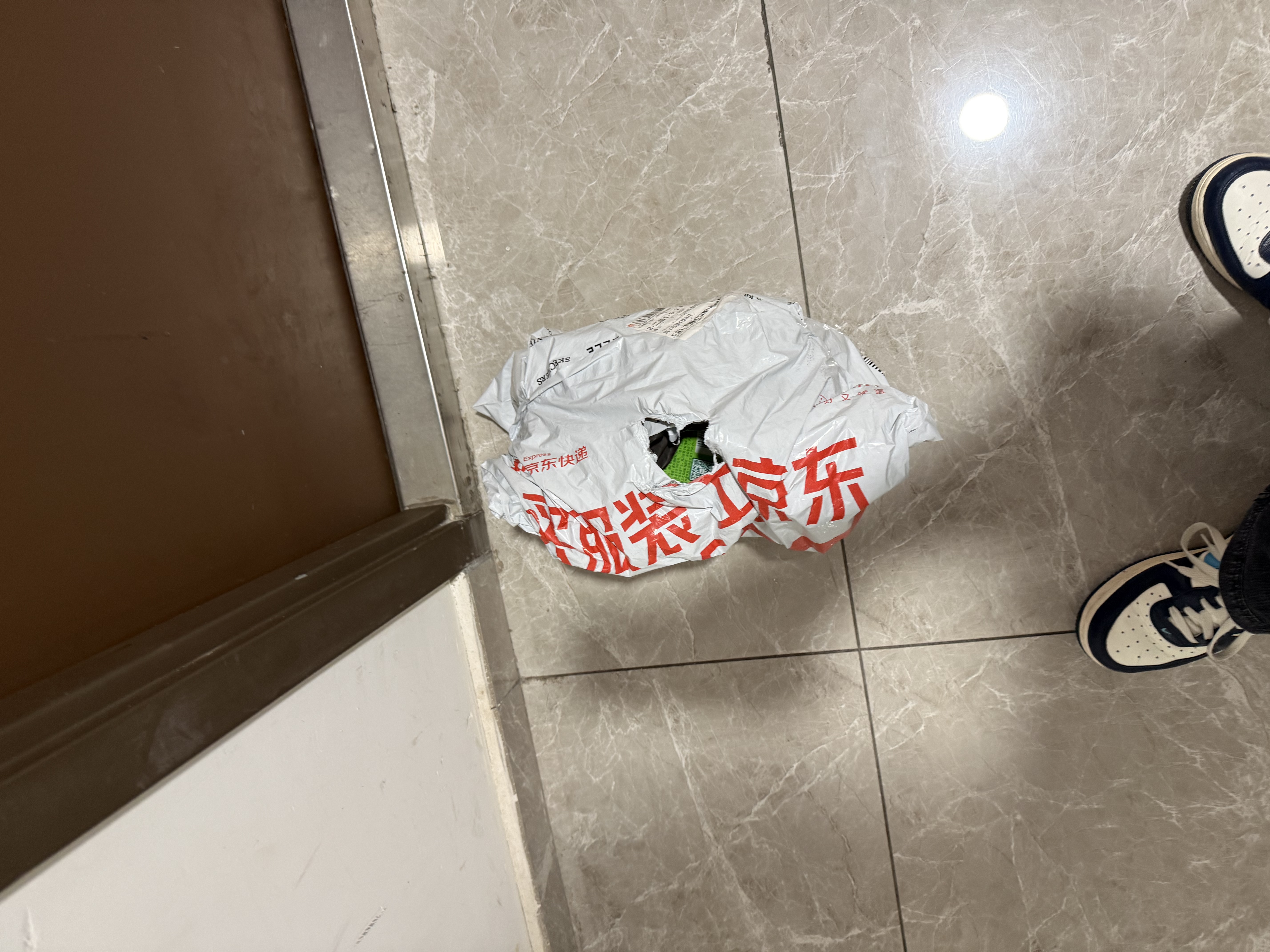 心相印【樊振东推荐】湿巾 杀菌卫生80抽*3包 升级加大加厚（经典茶香） 实拍图