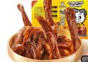 周黑鸭（ZHOUHEIYA）【限量赠品】锁鲜甜辣盒装鸭脖135g 【经典甜辣】卤鸭脖135g 实拍图