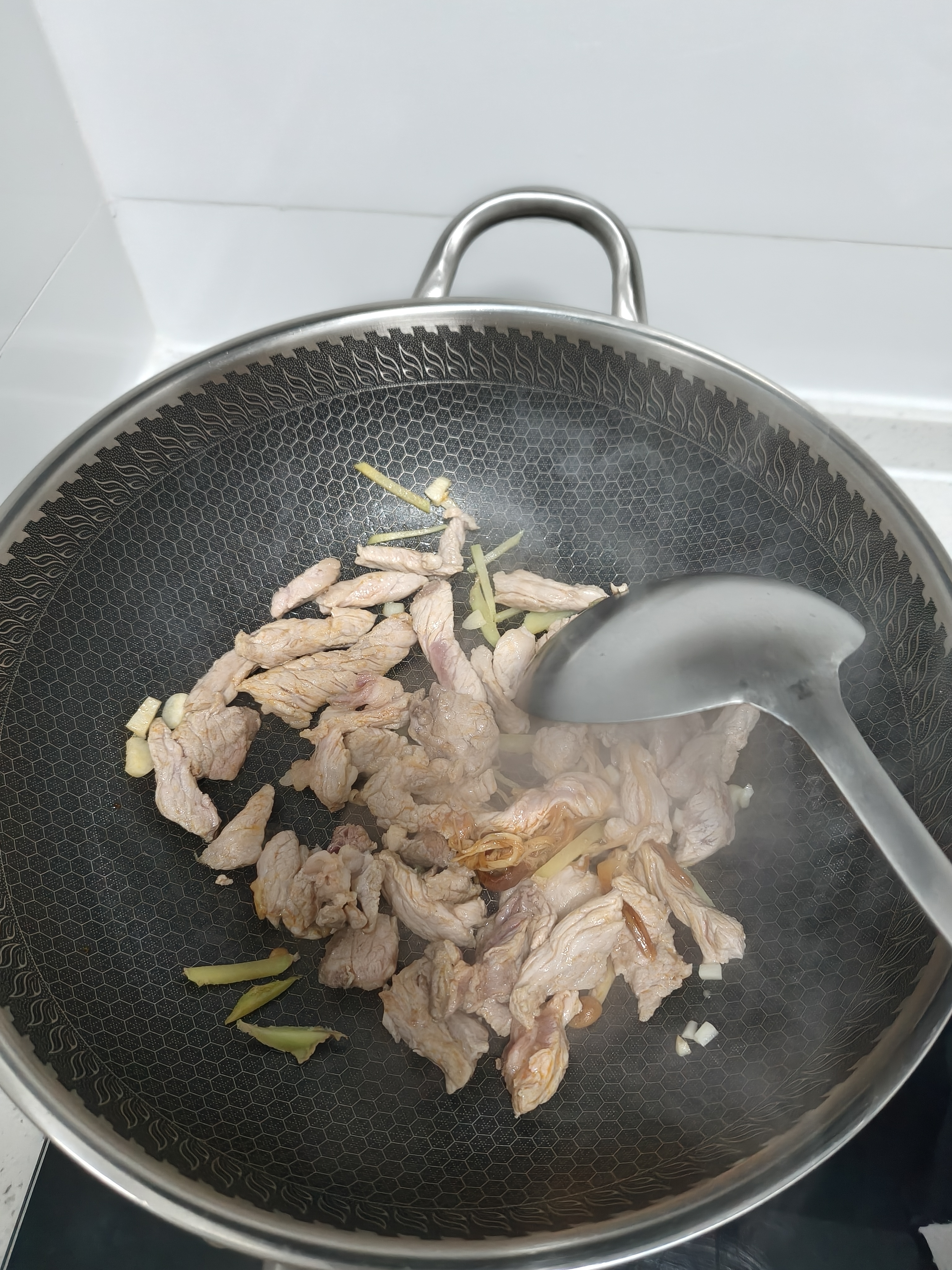 RAZ 德国不粘锅炒锅316不锈钢炒菜锅家用锅具平底锅燃气灶电磁炉通用 [有侧耳]内径30，外径 32cm 实拍图