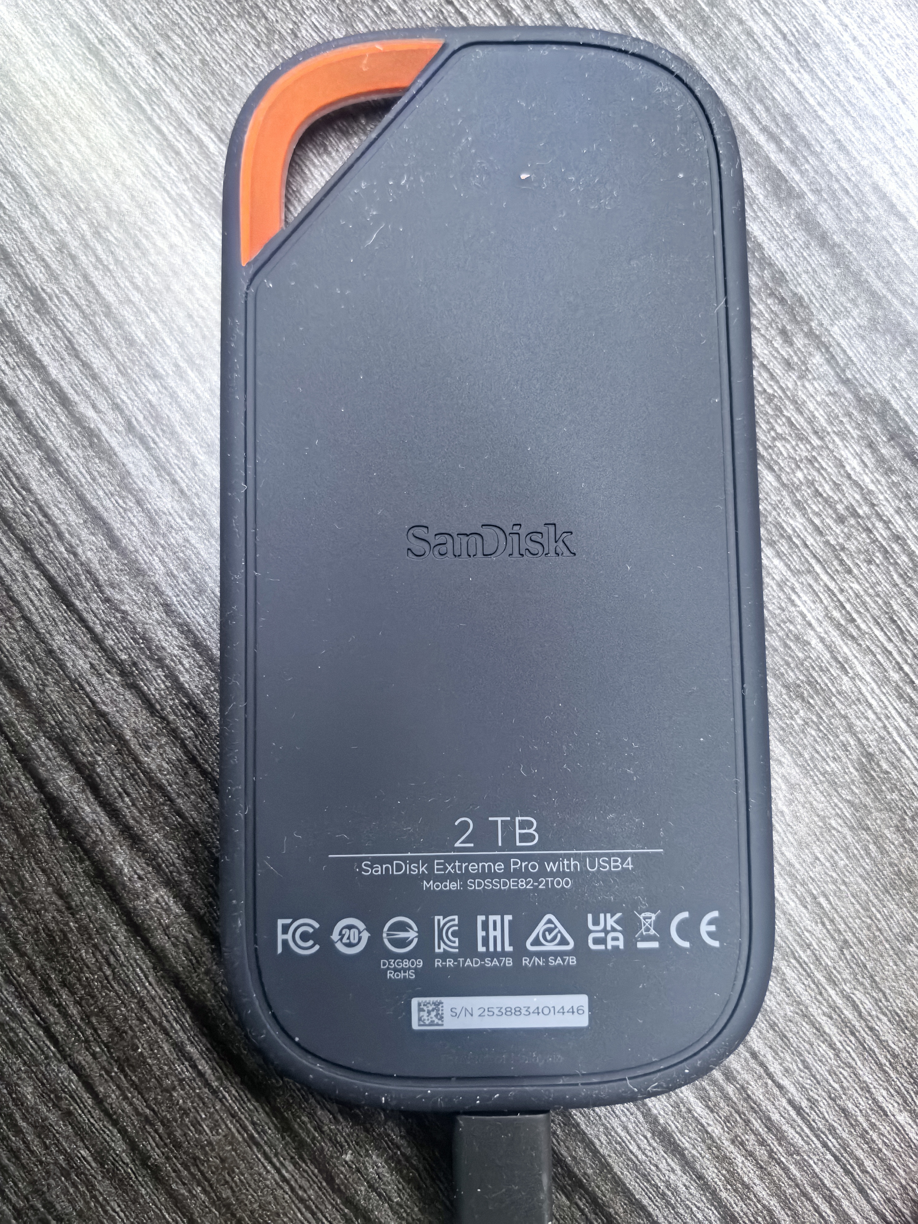 Sandisk闪迪2TB 移动固态硬盘（PSSD）E82 读3800MB/s 写3700MB/s 兼容雷电4 type-c 手机电脑外接 实拍图
