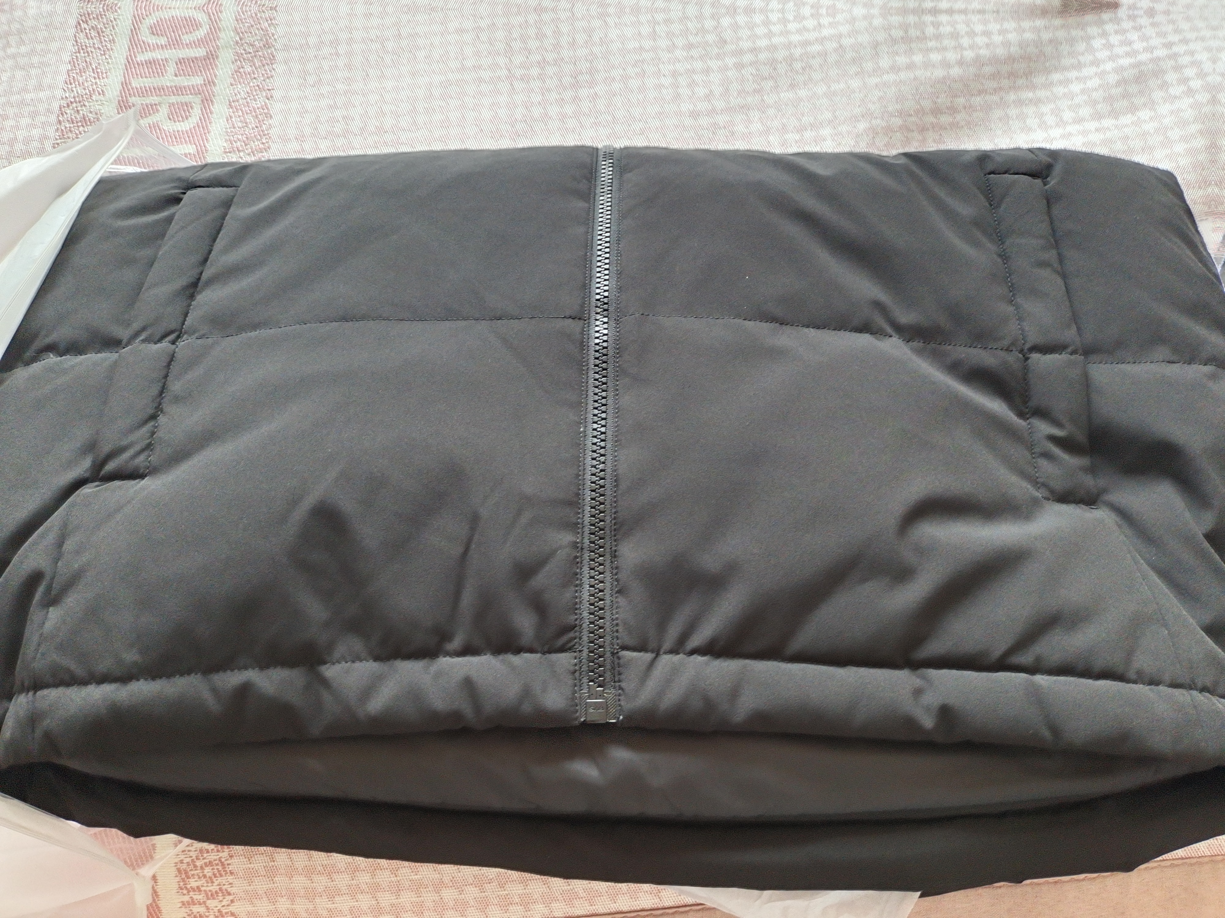 波司登（BOSIDENG）26年秋冬新款羽绒服90绒情侣连帽休闲百搭保暖外套B260245112XS 黑色8056 2XL 180/100A 体重约160-170斤 实拍图