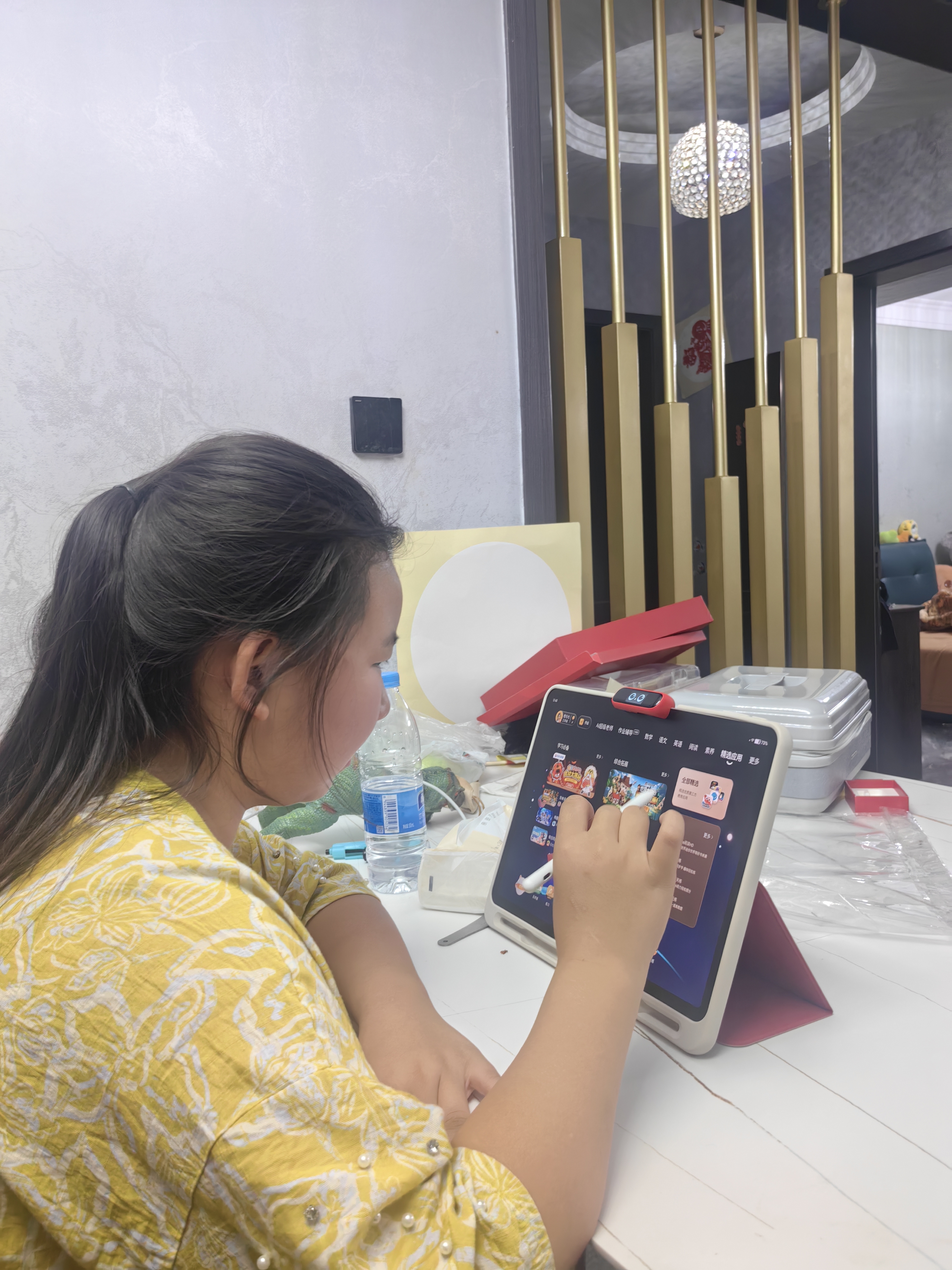 作业帮学习机T60 AI超级老师1对1 名师大招课学生平板电脑 小学到高中课程同步全科全年龄段学练辅导BZ 焕新版T60Ultra（8+8+256）托管伴学岛 实拍图