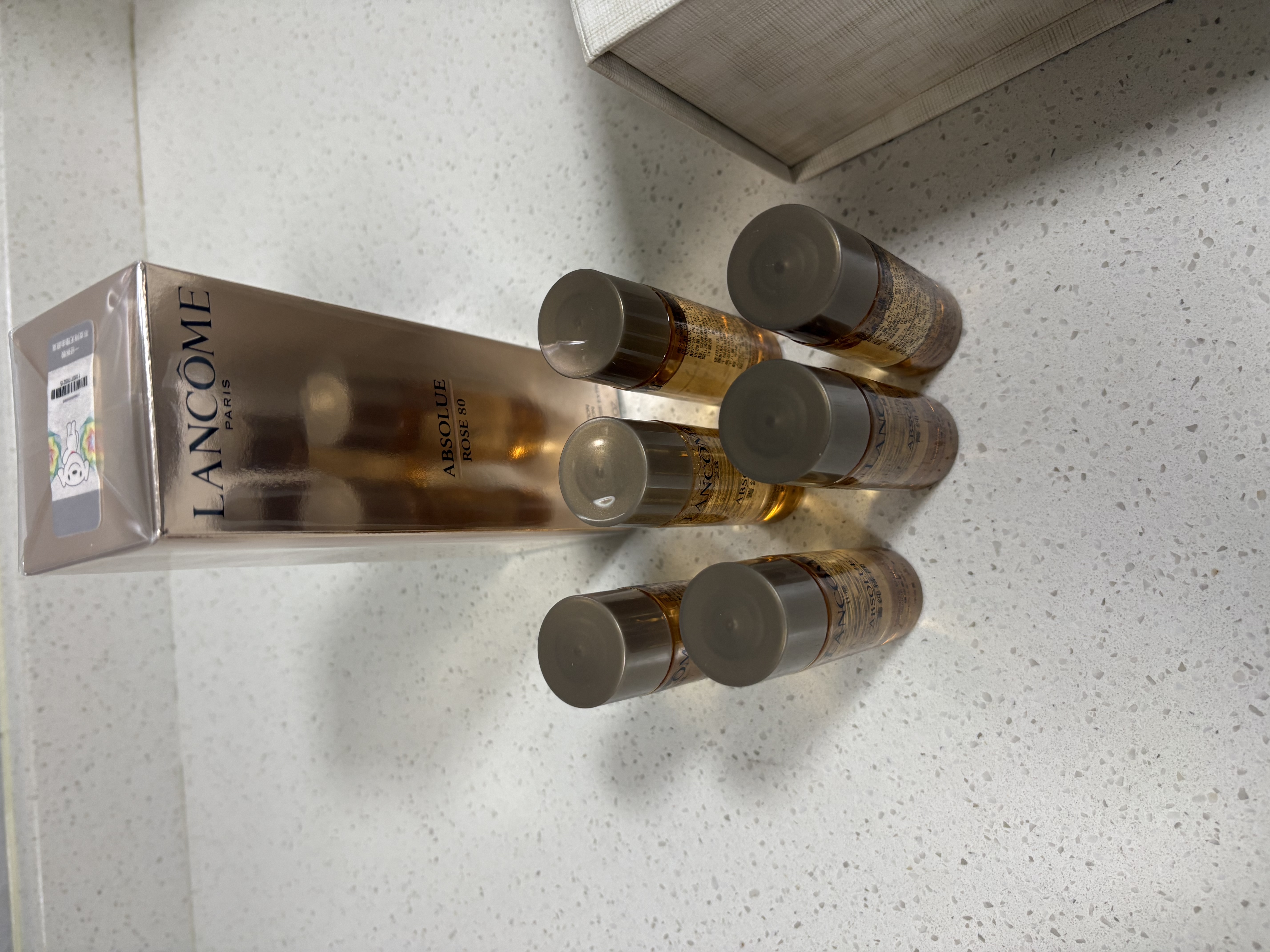 兰蔻菁纯臻颜精华柔肤水礼盒装150ml+30ml*6 实拍图