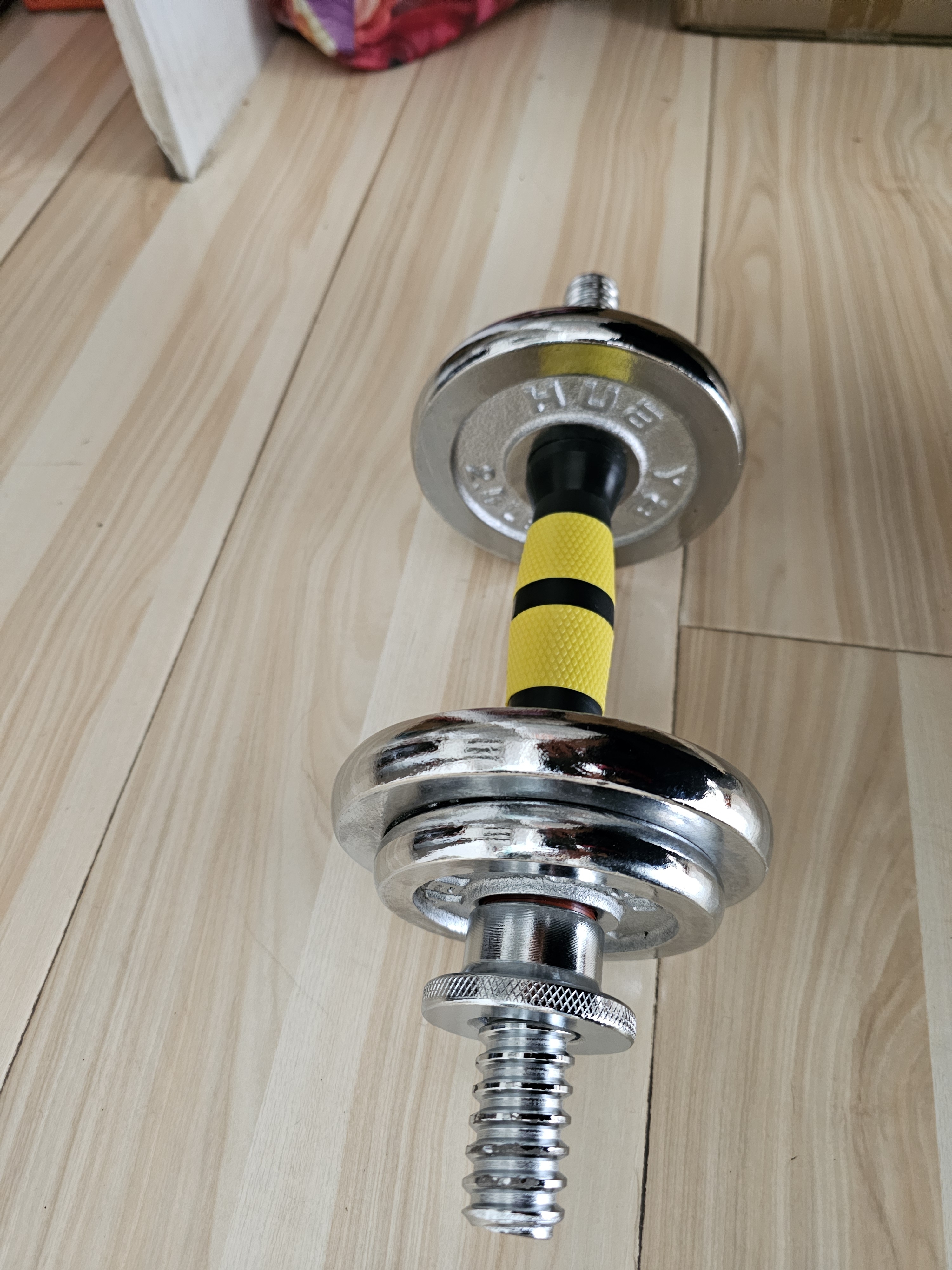华亚（HUAYA） 电镀哑铃男士杠铃套装组合可调节家用运动健身器材 10kg（左右各5公斤）+连接杆 实拍图