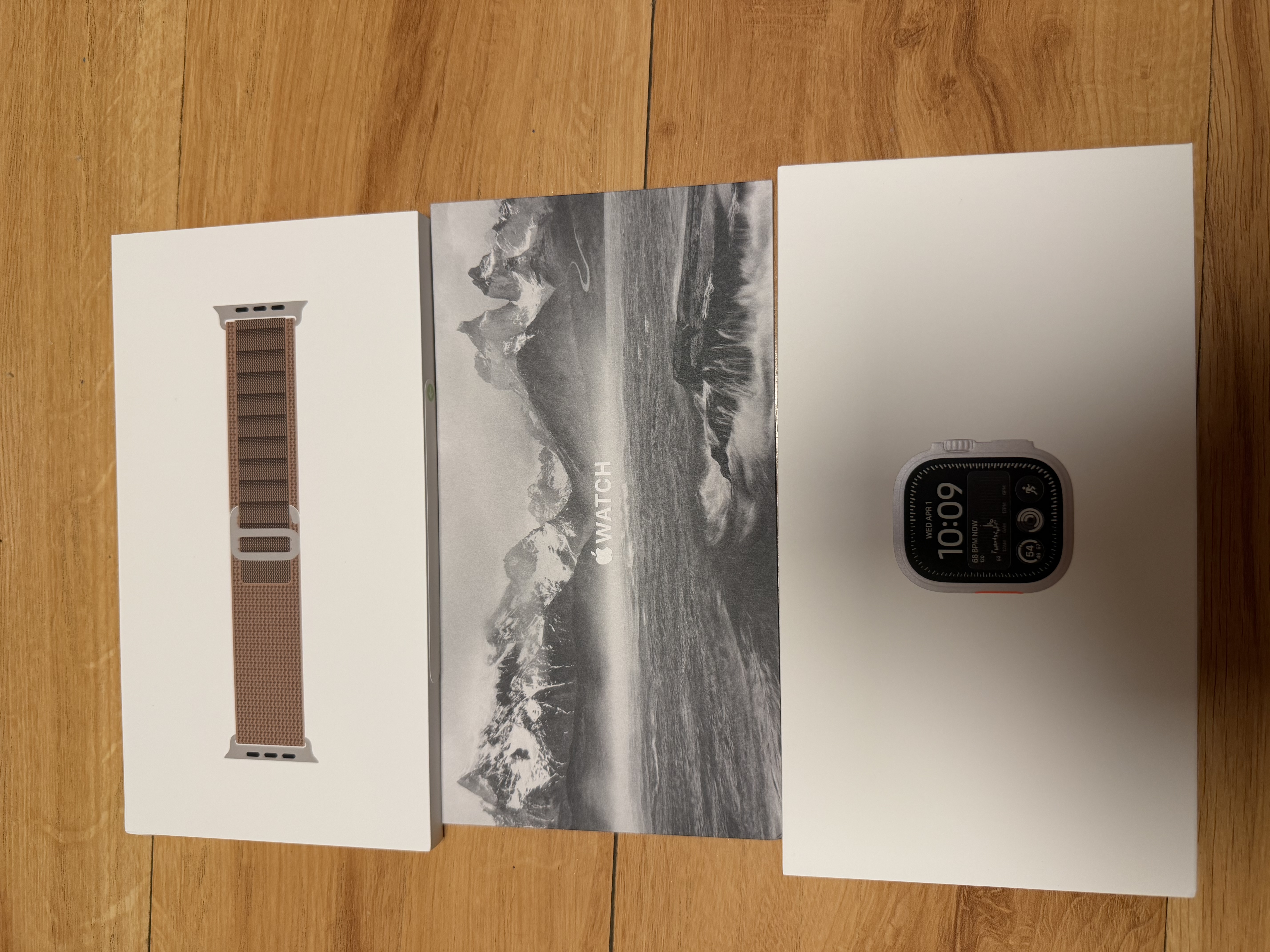 Apple/苹果/苹果 Watch Ultra 4 智能手表蜂窝版49毫米原色钛金属表壳沙漠色高山回环式表带M MJCA4CH/B 实拍图