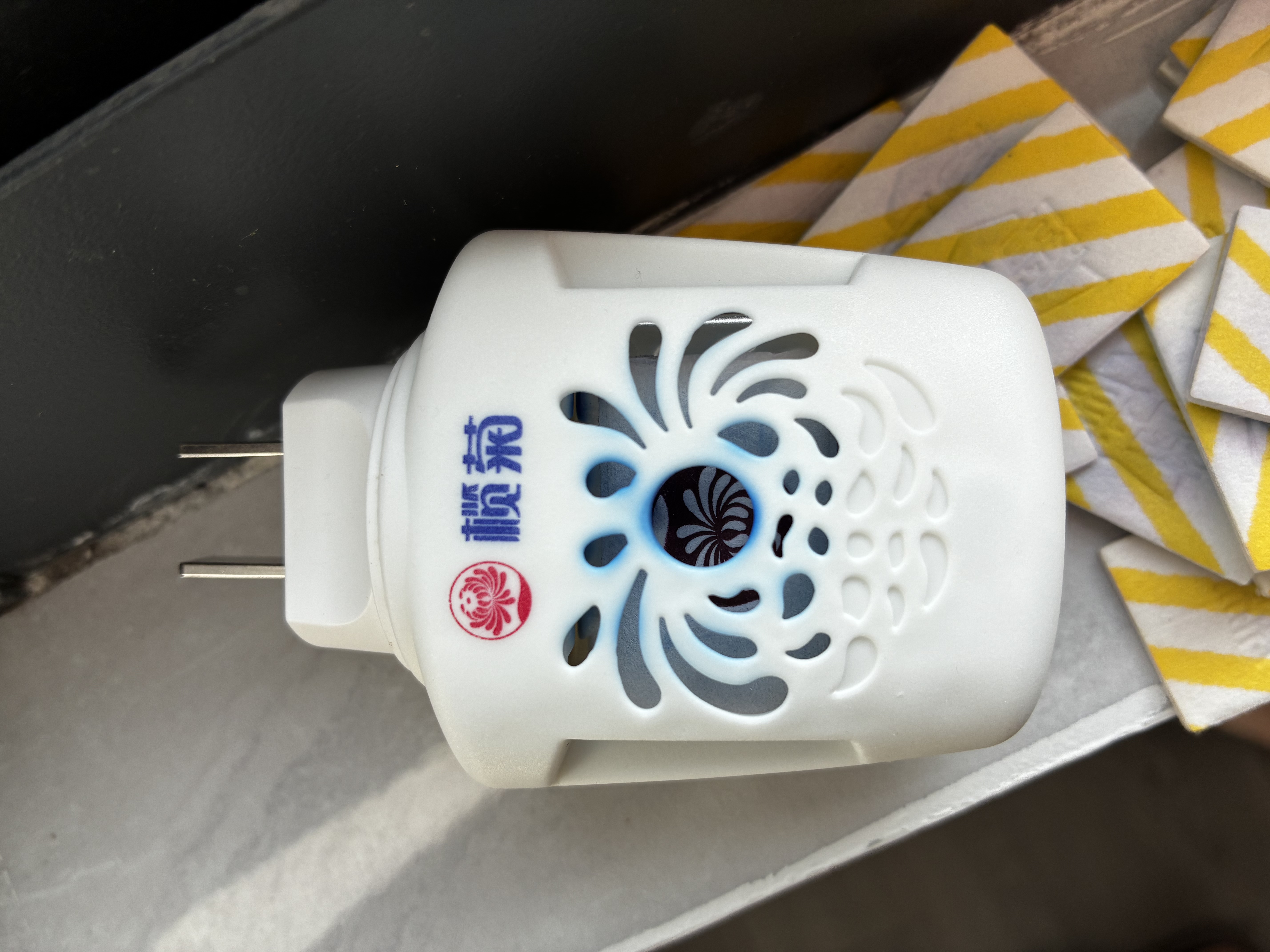 榄菊电蚊香片87片+加热器 无香型驱蚊防蚊片电蚊香灭蚊片电热蚊香片 实拍图