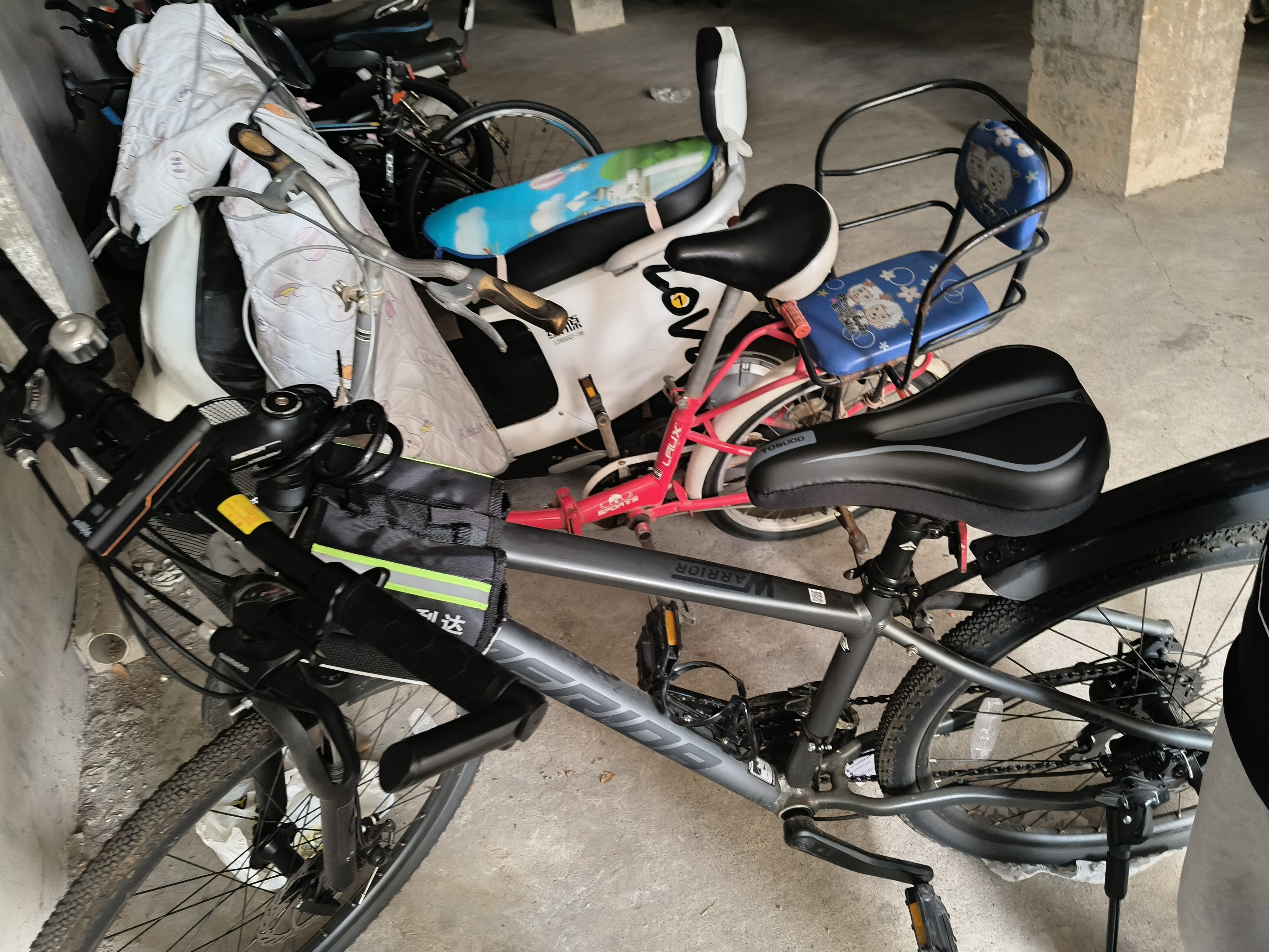 塔斯队长山地公路自行车坐垫套鞍座加厚硅胶软坐垫骑行装备配件 实拍图