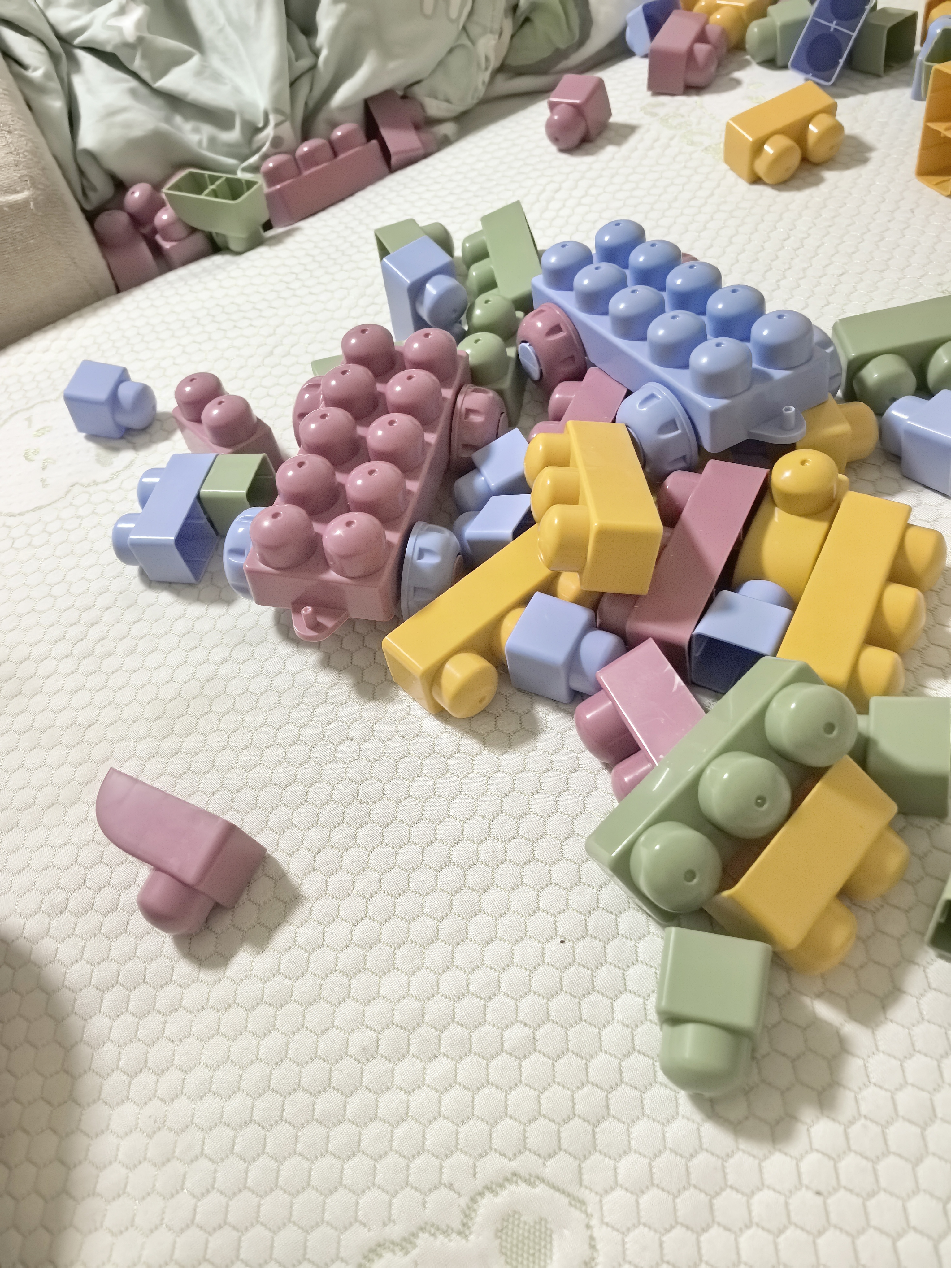 泰迪拾光婴儿软胶积木0-3岁可啃咬玩具大颗粒儿童益智早教宝宝90颗收纳箱 实拍图