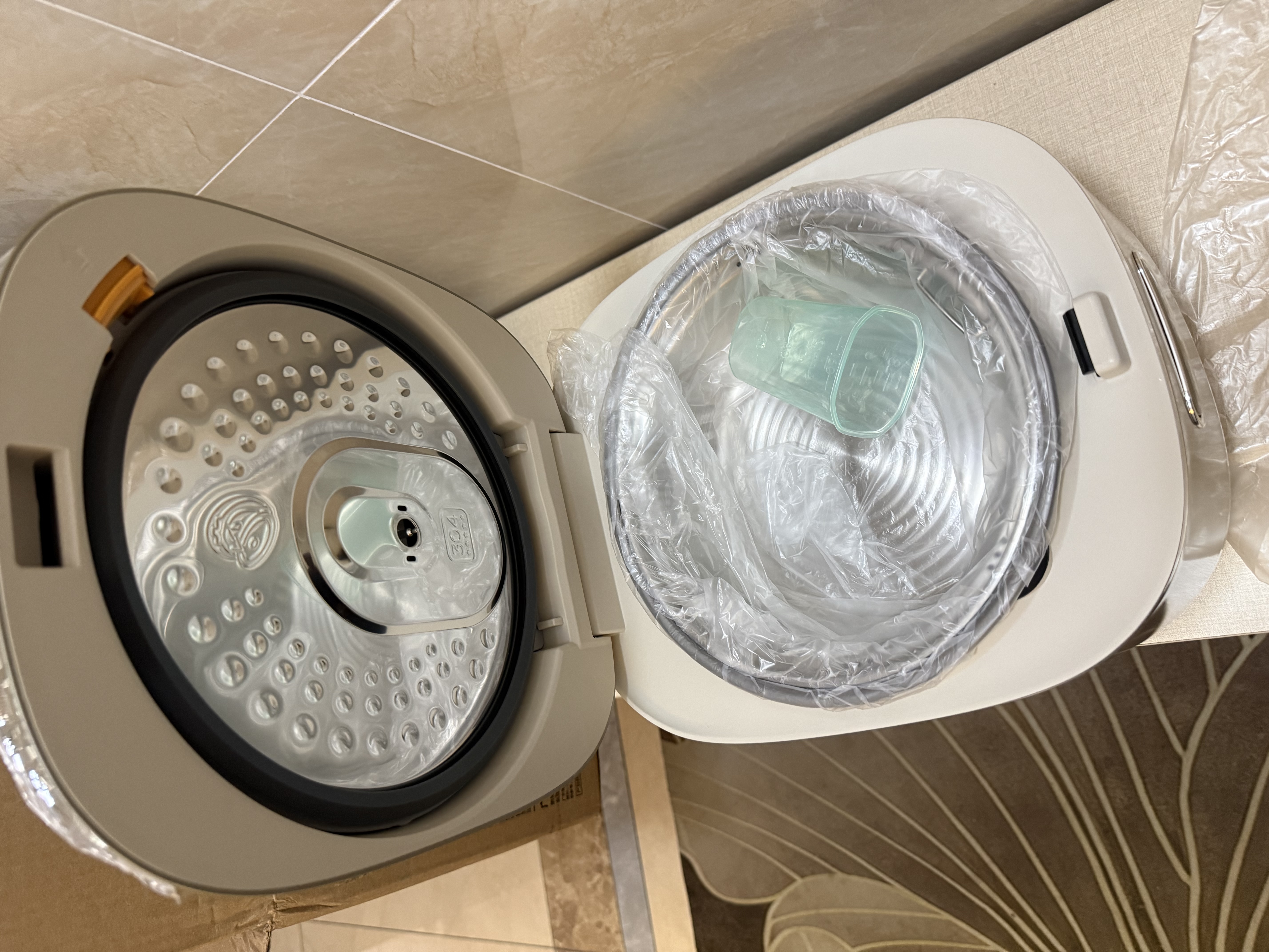 美的（Midea）电饭煲1-8人4升大容量火旋风IH加热纯钛内胆0涂层不粘锅家用电饭锅MB-HC4076T美食大赛同款 实拍图