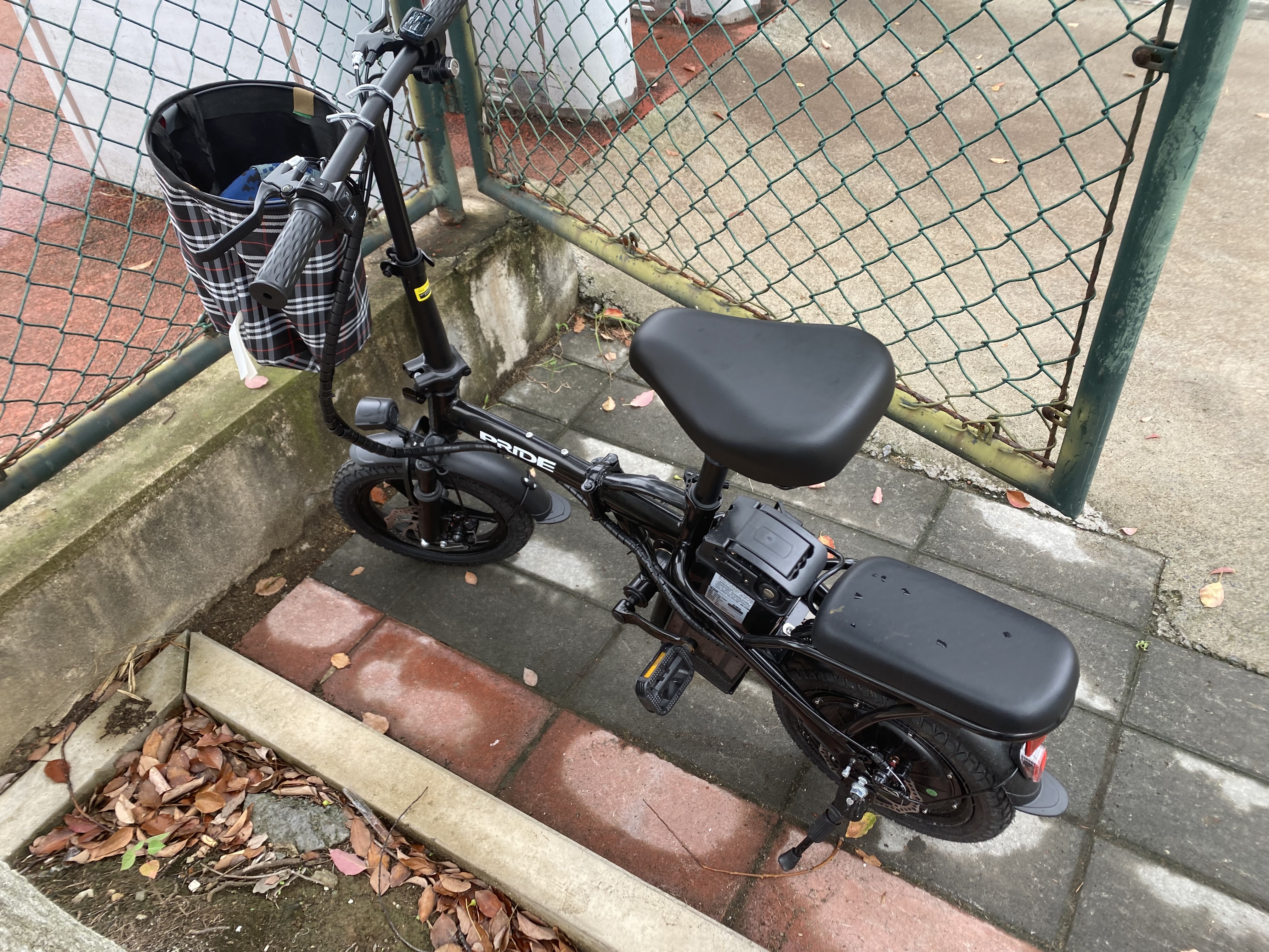 普莱德新国标折叠电动自行车 超长续航电动车 铝合金代驾车 锂电池助力男女通用成人电瓶车 代步电单车 豪华版-汽车S级电芯-纯电续航≤30km 实拍图