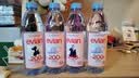 依云（evian）高端天然矿泉水 500ml*24硬瓶 法国原装进口饮用水 会议商务用水 实拍图