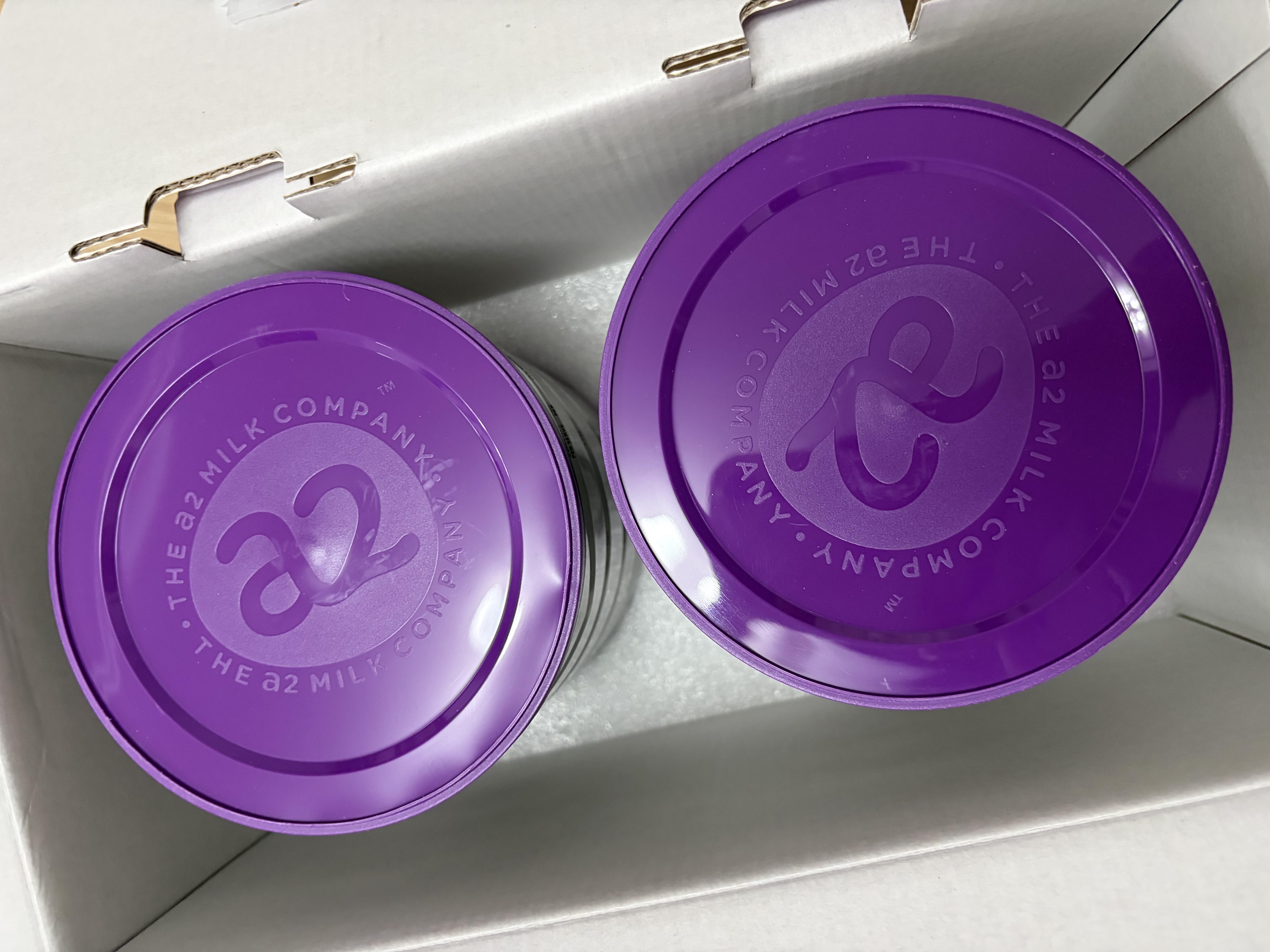 a2奶粉紫白金澳版幼儿配方奶粉3段(1岁+) 2罐 新品礼盒装 高营养 实拍图