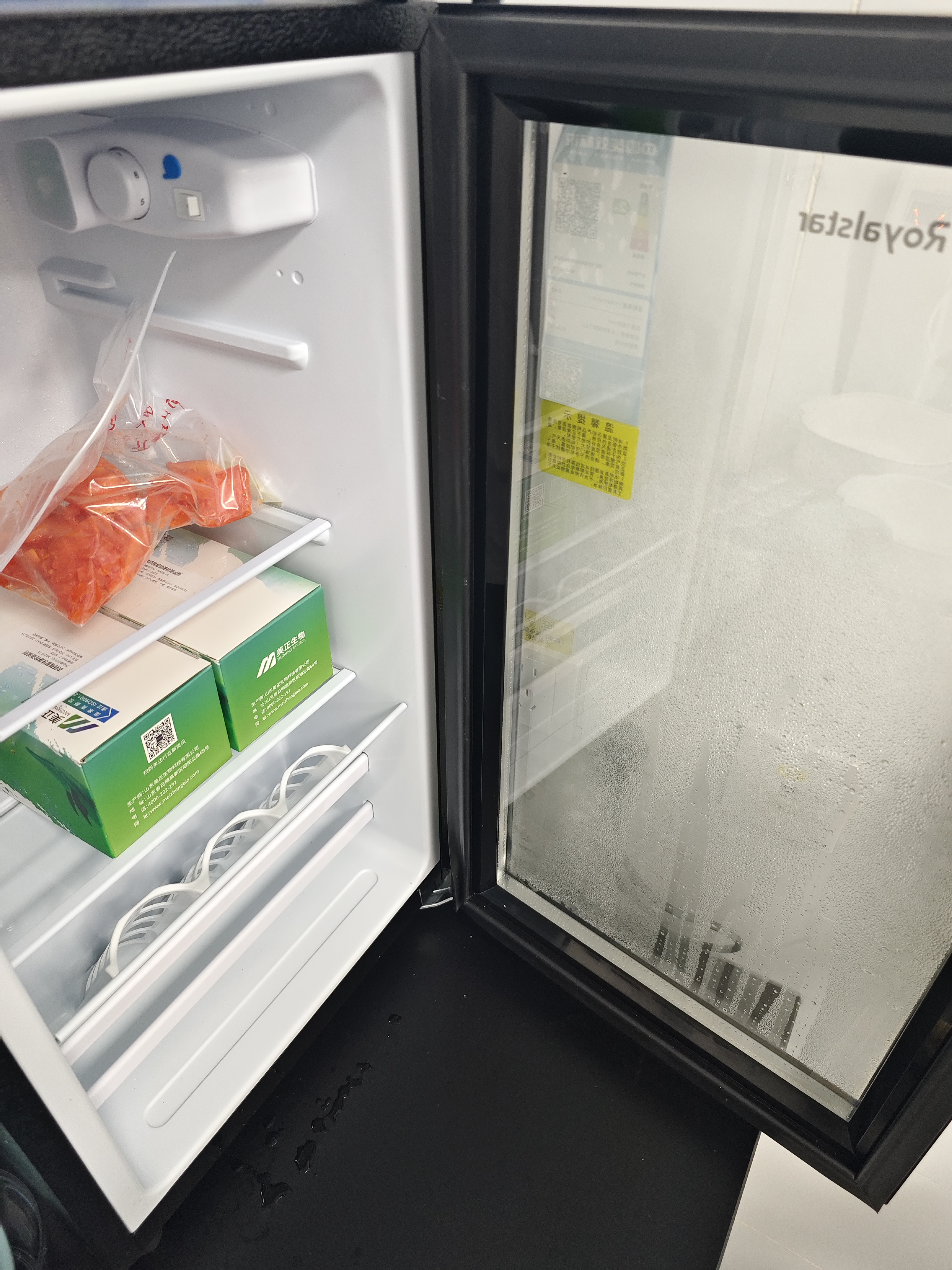 荣事达（Royalstar）冰吧冷藏柜 欧式恒温红酒柜酒店家用客厅冰箱迷你小型单门办公室保鲜展示留样茶叶饮料柜 节能省电98DA【全冷藏+白光灯+酒架】 实拍图