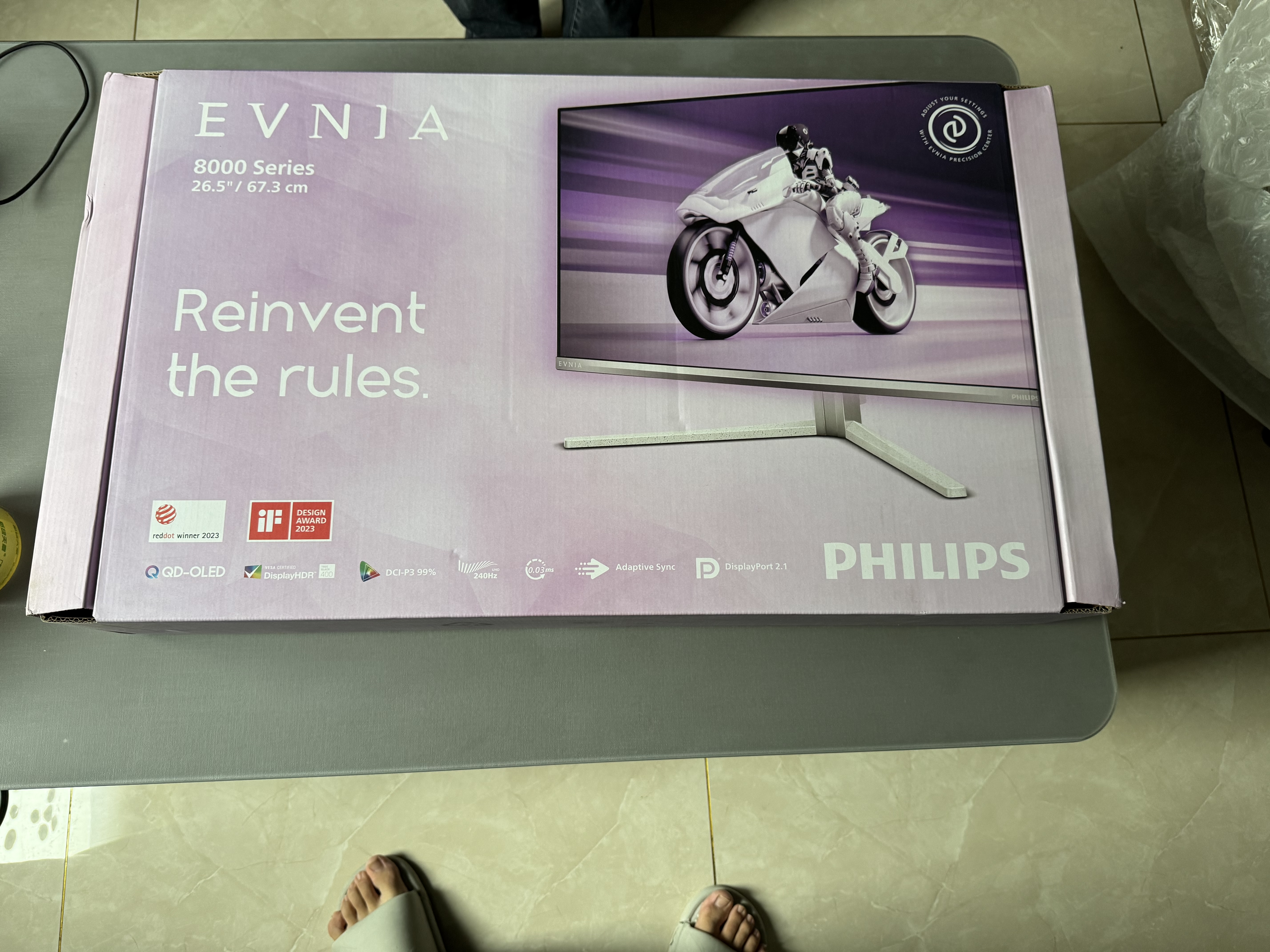 飞利浦EVNIA弈威 27英寸4K240Hz 三星四代QD-OLED 镜面屏 DP2.1低蓝光 音响 电竞显示器27M2N8800 实拍图
