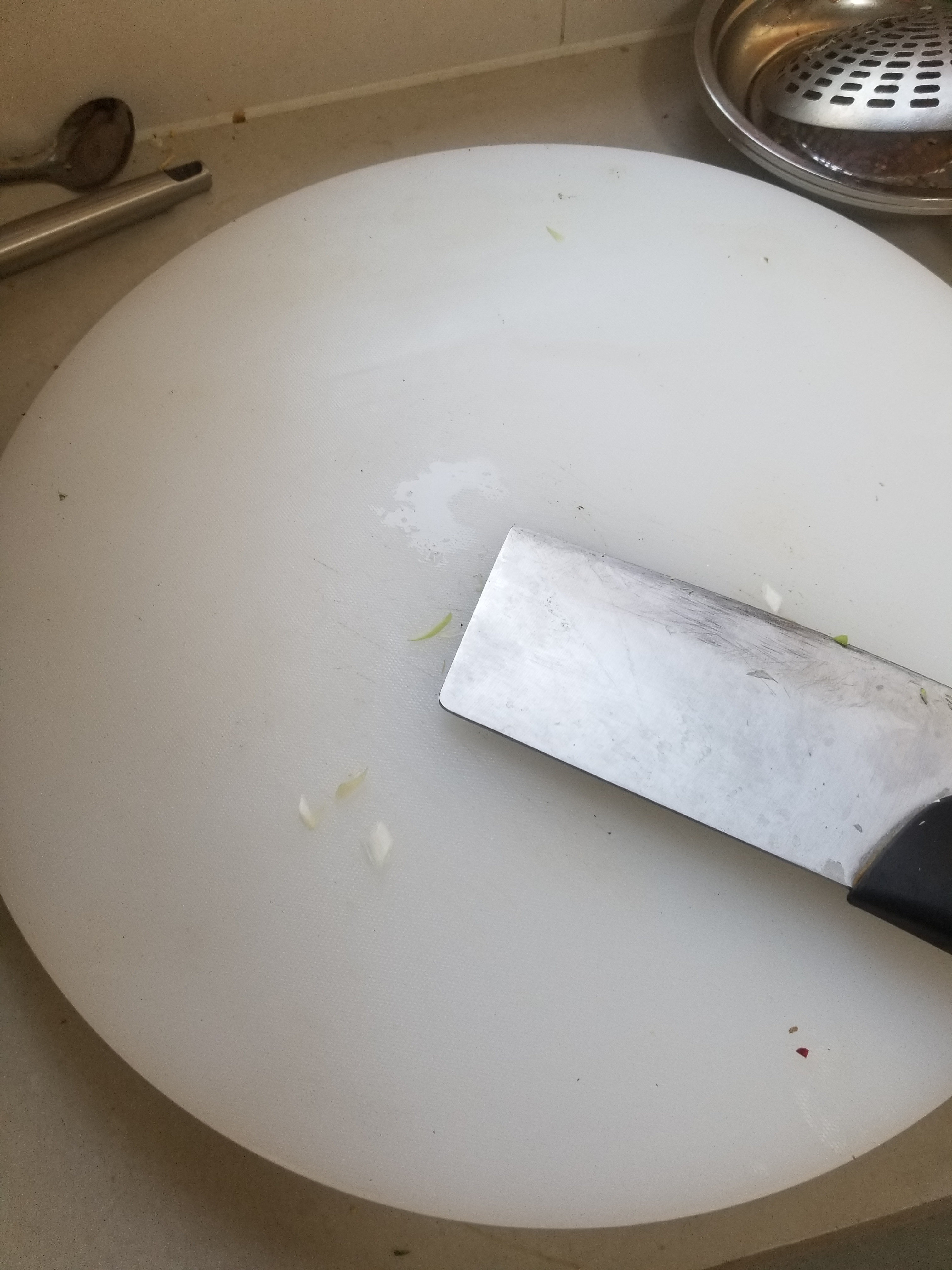 【出口转内销】PE食品级加厚实心圆形砧板防霉家用切菜板商用菜墩 直径44*厚5cm 晒单实拍图