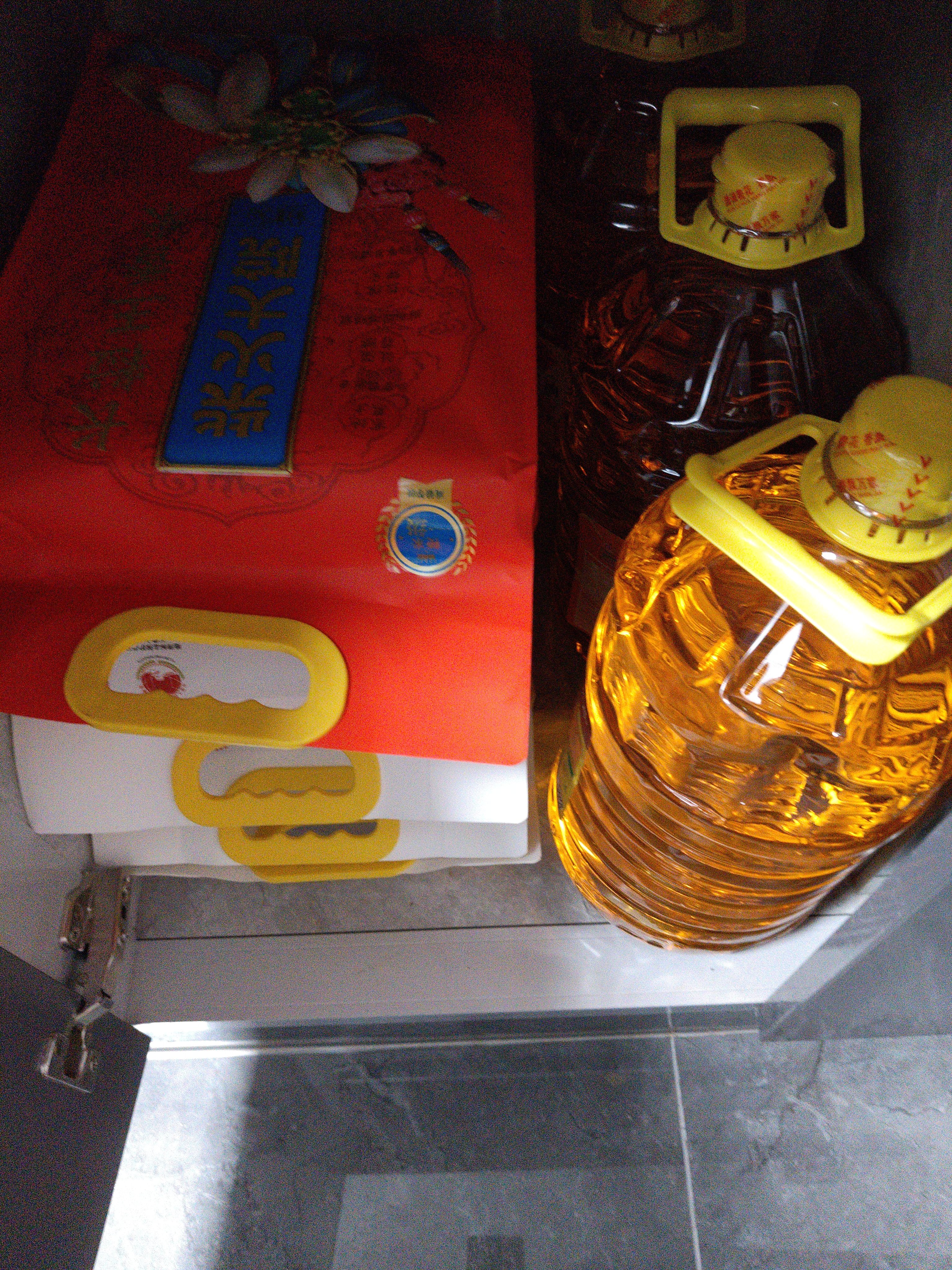 鲁花食用油 物理压榨 非转基因 玉米油6.18L 家用粮油 健康植物油 实拍图