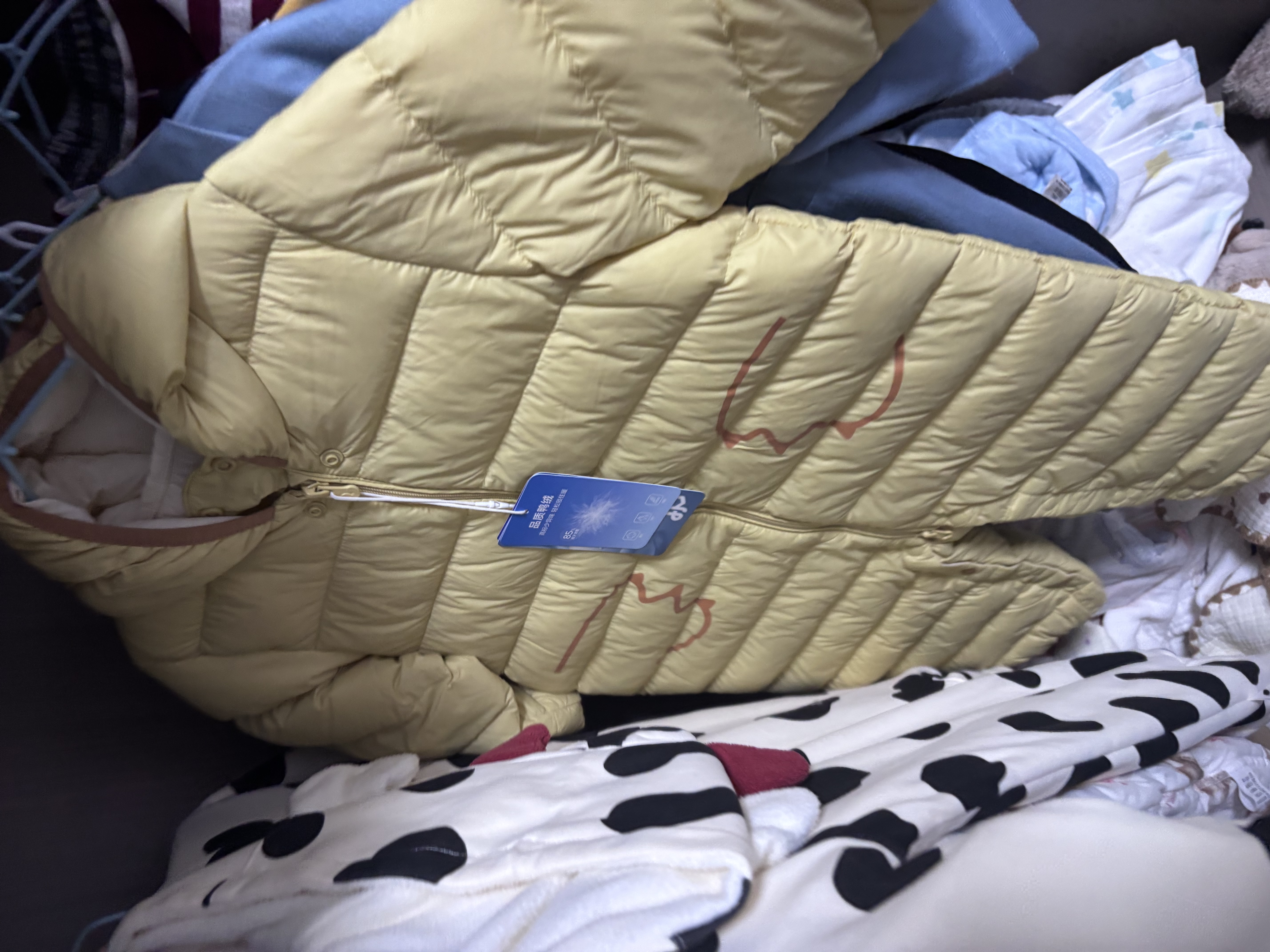 迷你巴拉（minibala）【迷你小蛋仔】儿童连体羽绒服男女童宝宝冬日保暖萌趣外套新款 蜜糖黄 【白鸭绒-1000+清洁度】 90 CM -充绒量68.8g 实拍图