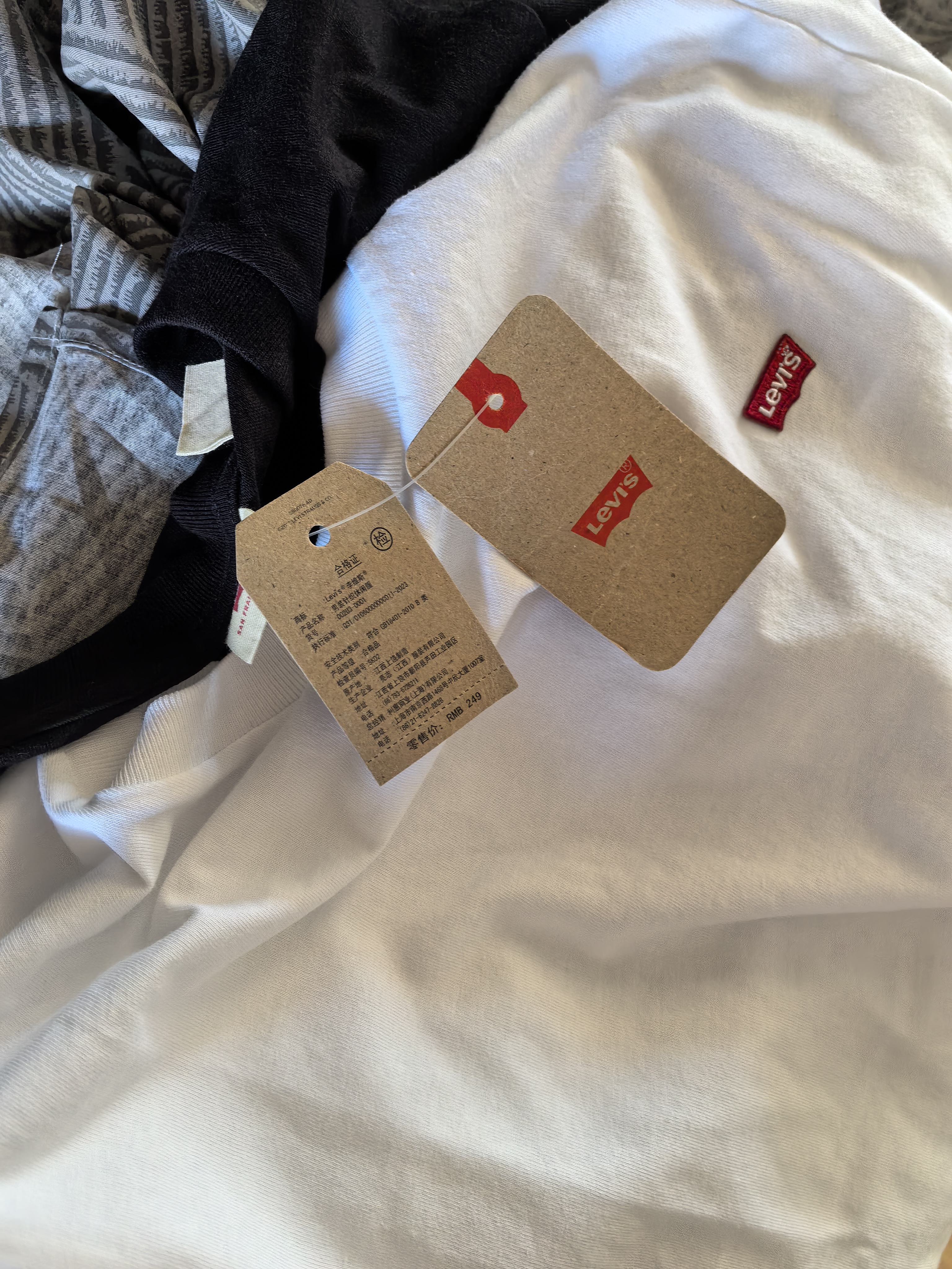 Levi's李维斯情侣同款美式复古简约休闲时尚宽松LOGO印花短袖T恤 白色 002U3-0000 S 实拍图