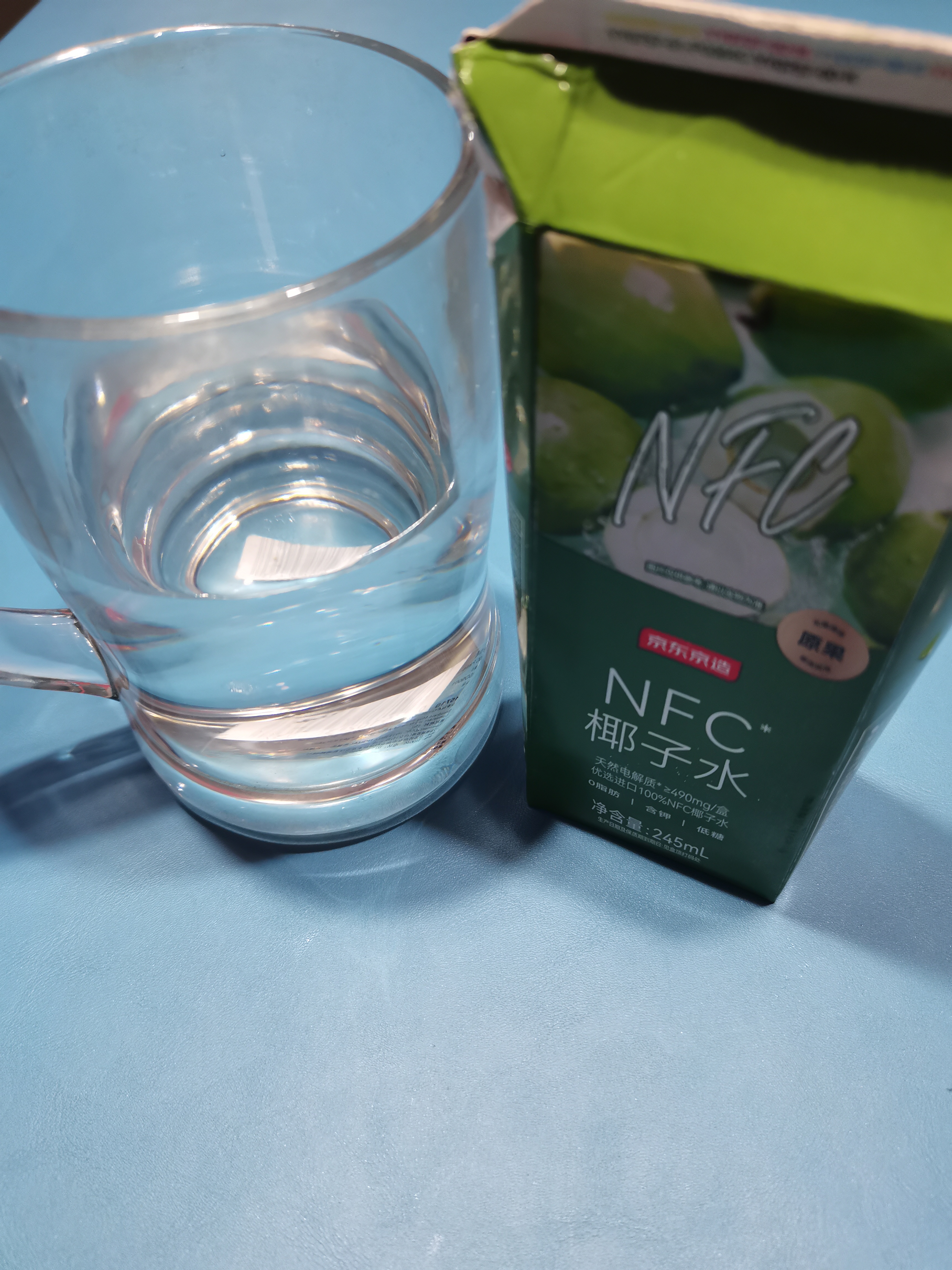 京东京造 100%NFC椰子水245ml*6盒天然电解质椰汁果汁无添加糖含钾泰国 实拍图