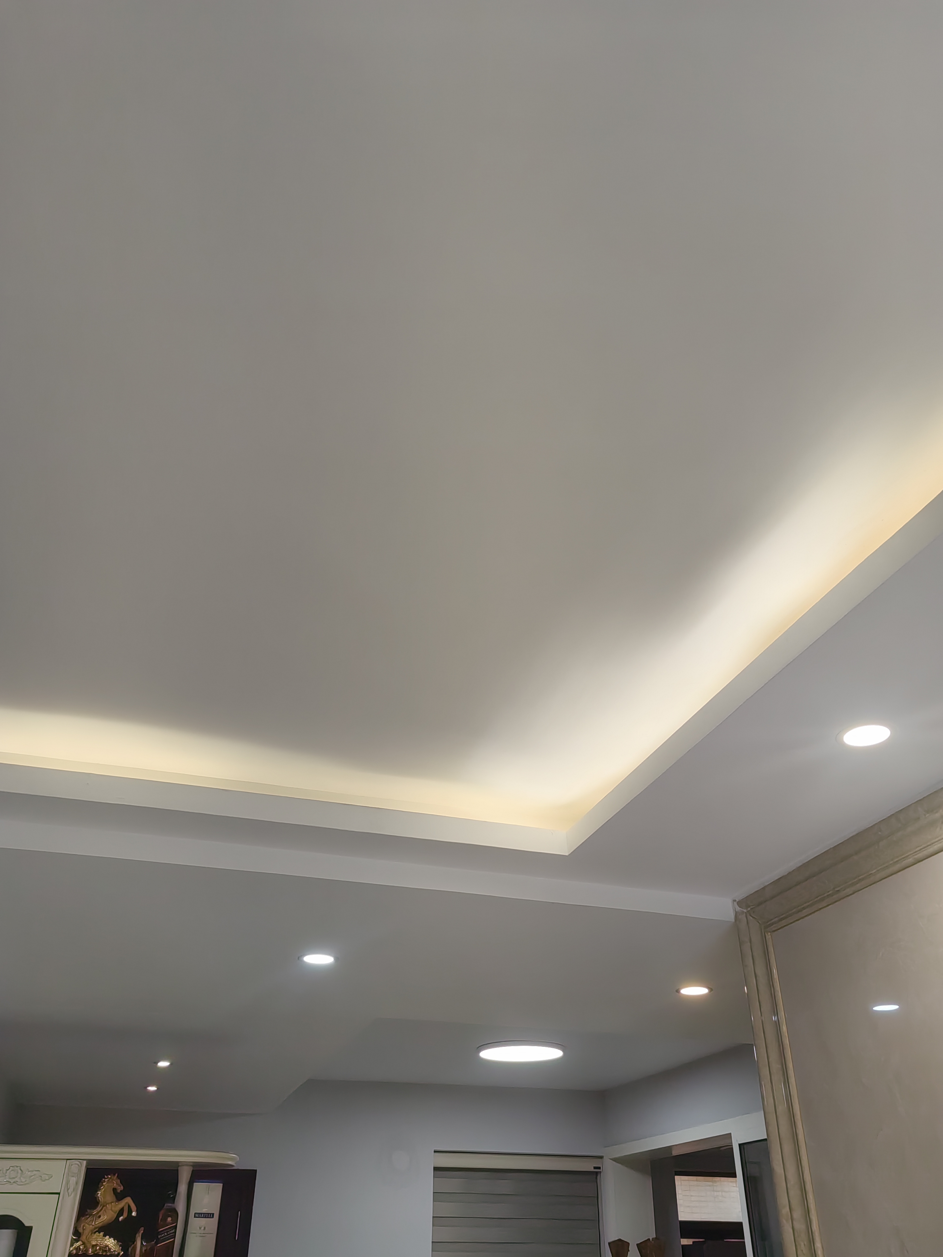 飞利浦（PHILIPS）灯带LED灯条220V家用客厅卧室吊顶线条灯软光带超亮无主灯照明 1米-30珠-暖白5W-不含配件 实拍图