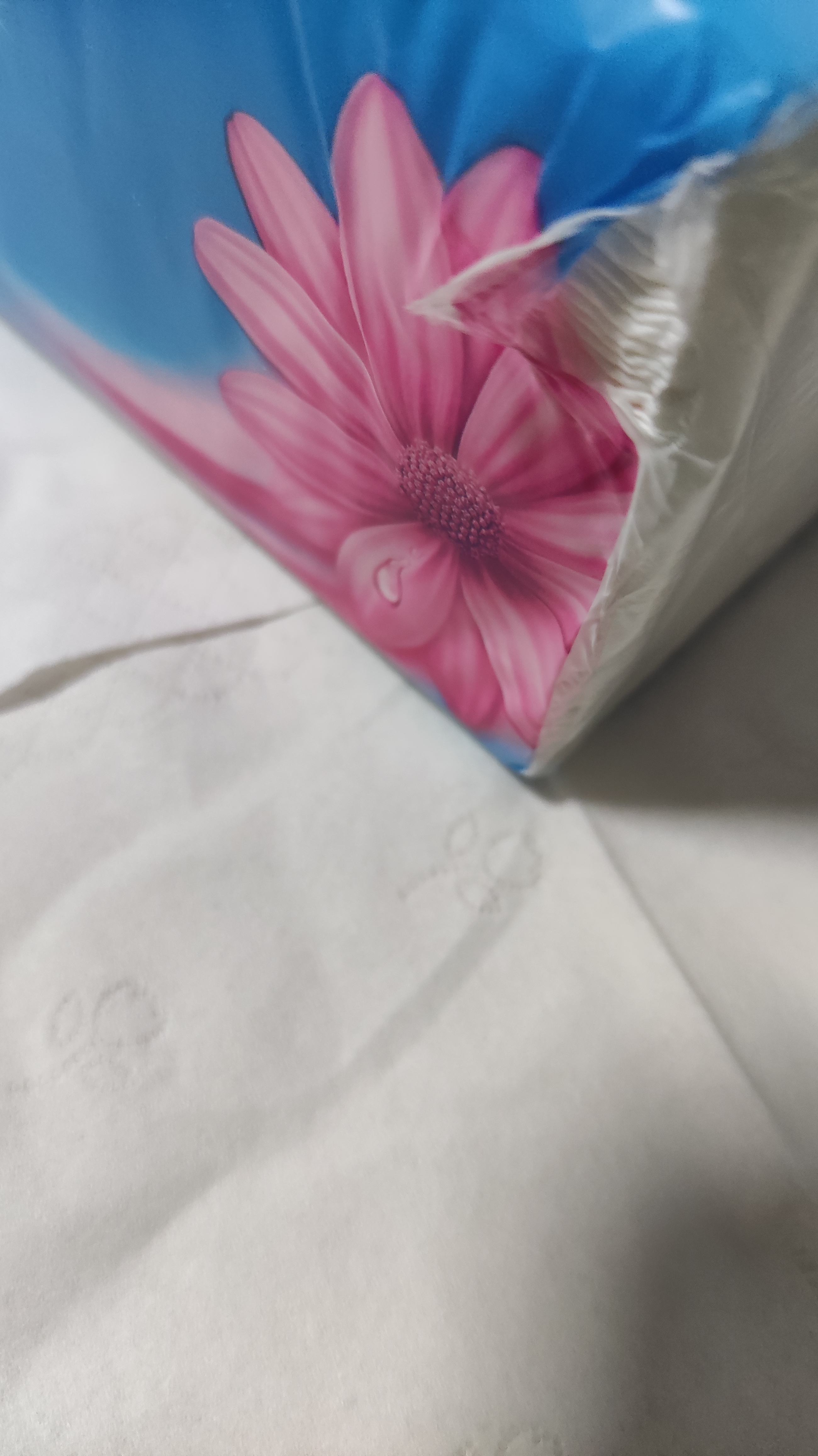 维达（Vinda）抽纸 超韧3层150抽*24包 真S码 湿水不易破 卫生纸 餐巾纸 整箱 实拍图