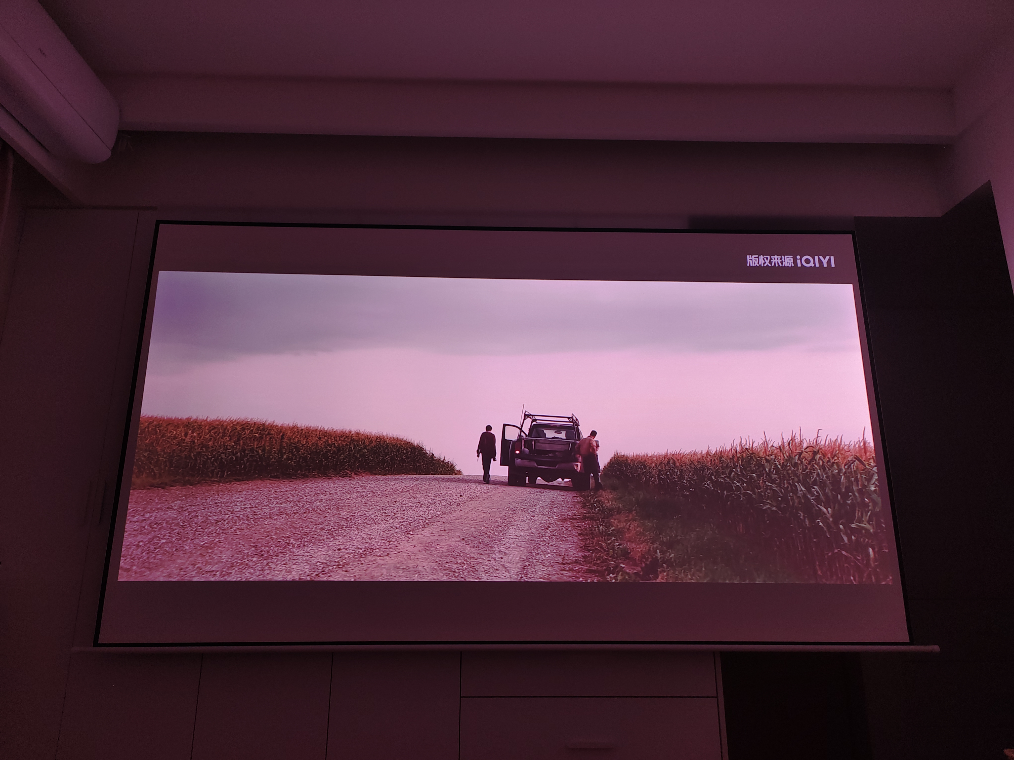 Vidda 映画120吋电动悬浮幕布 专业适配三色激光投影 悬浮巨幕智能联动升降海信C5/C3/M2 Pro系列可用 实拍图