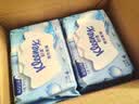 舒洁（Kleenex）湿厕纸囤货装80抽*10包 (800抽)清洁私处湿纸巾纯水洁厕湿巾 实拍图