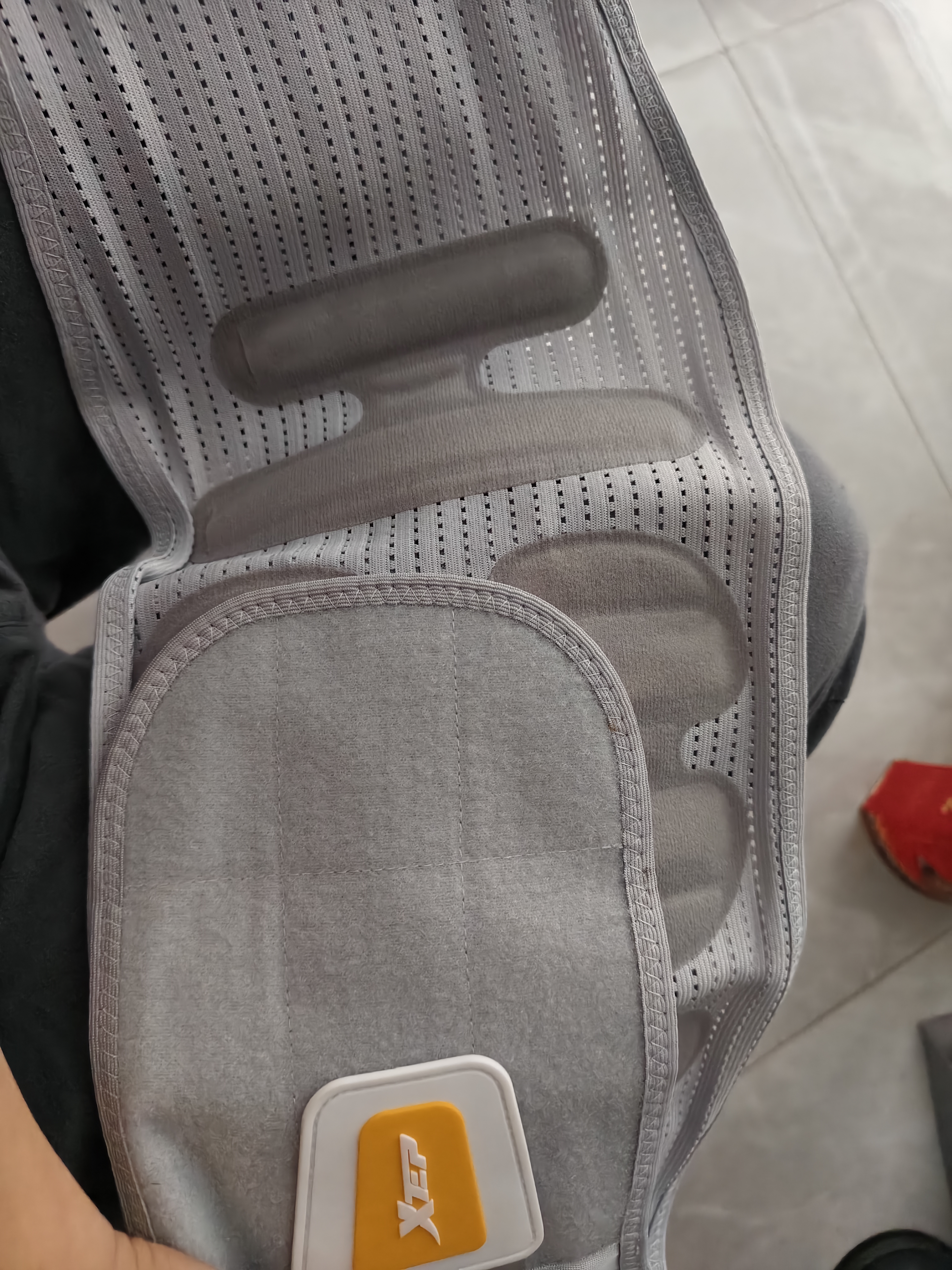 特步（XTEP）护腰带保暖腰间盘突出腰肌劳损医运动专用久坐支撑束腰托带男女士 实拍图