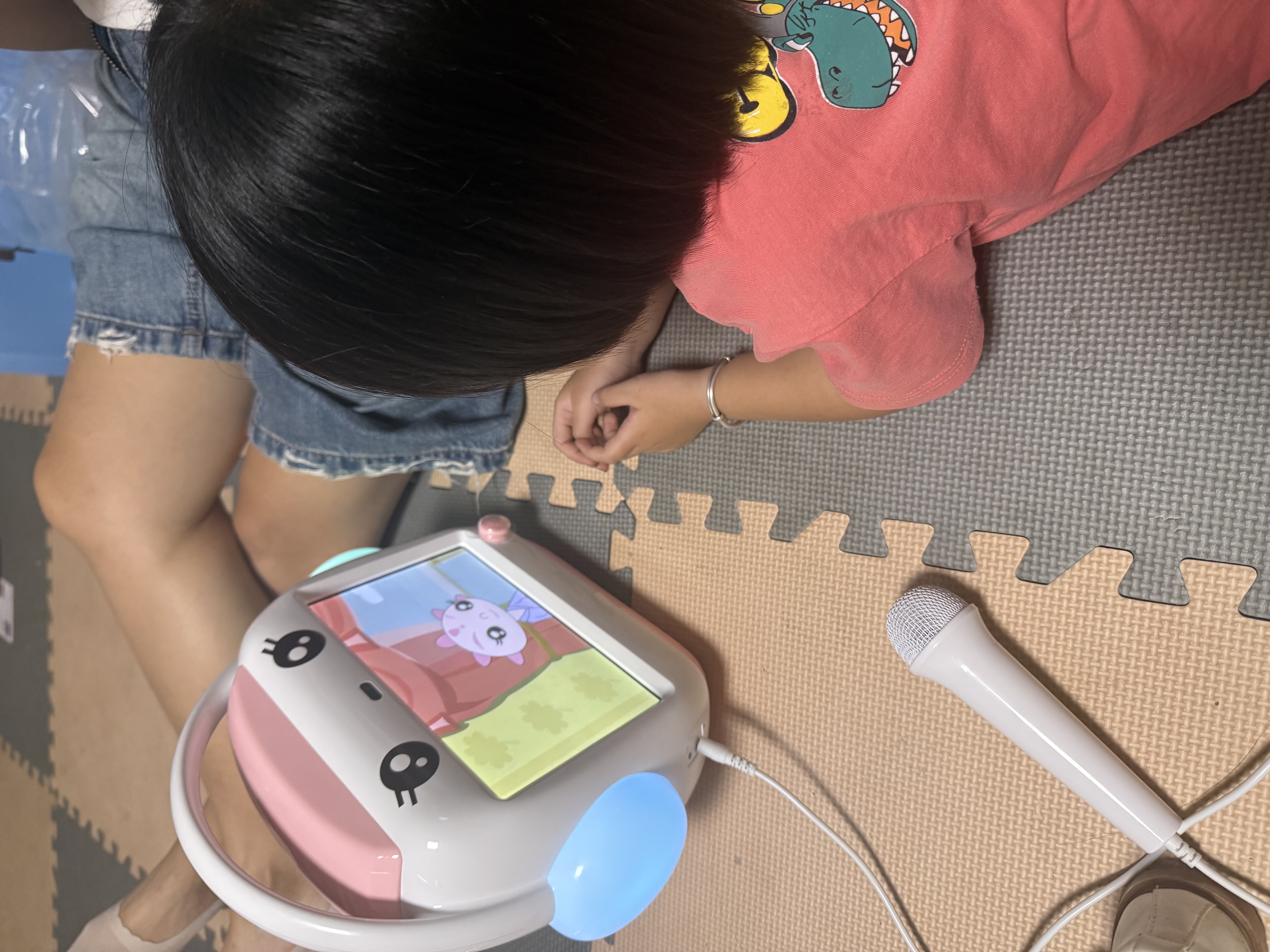 名校堂智能早教机器人儿童幼儿英语0-6岁故事机玩具 生日礼物R9x粉 实拍图