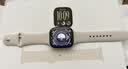 Apple/苹果/苹果 Watch Series 12 智能手表GPS款46毫米浅金色铝金属表壳沙砾色运动型表带S/M MJFJ4CH/B 实拍图