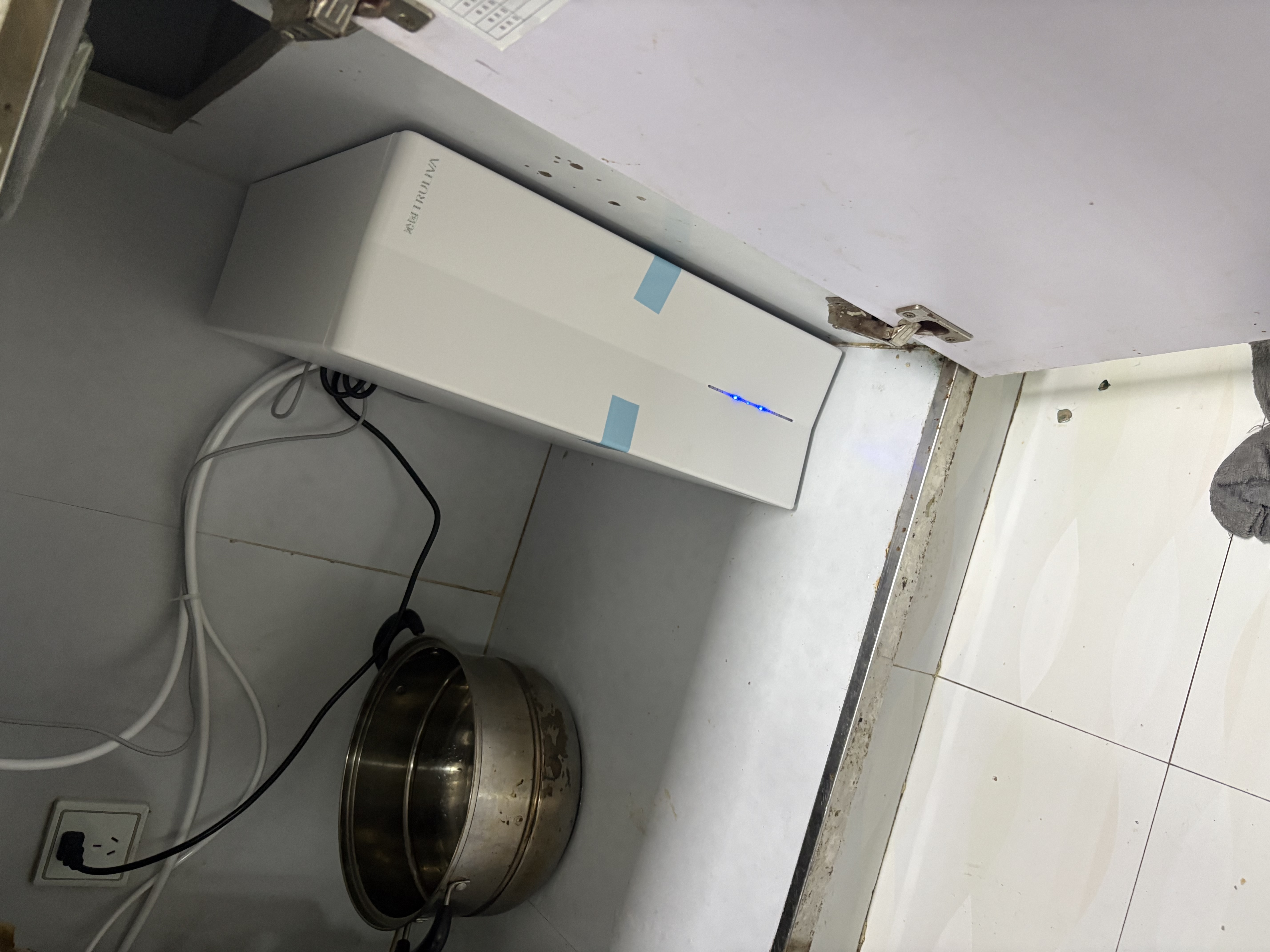沁园家庭用净水器双子芯2.0 1000G 8年RO过滤器 1200G初始流速体验厨房台下式直饮水一体机UR-S61076 实拍图