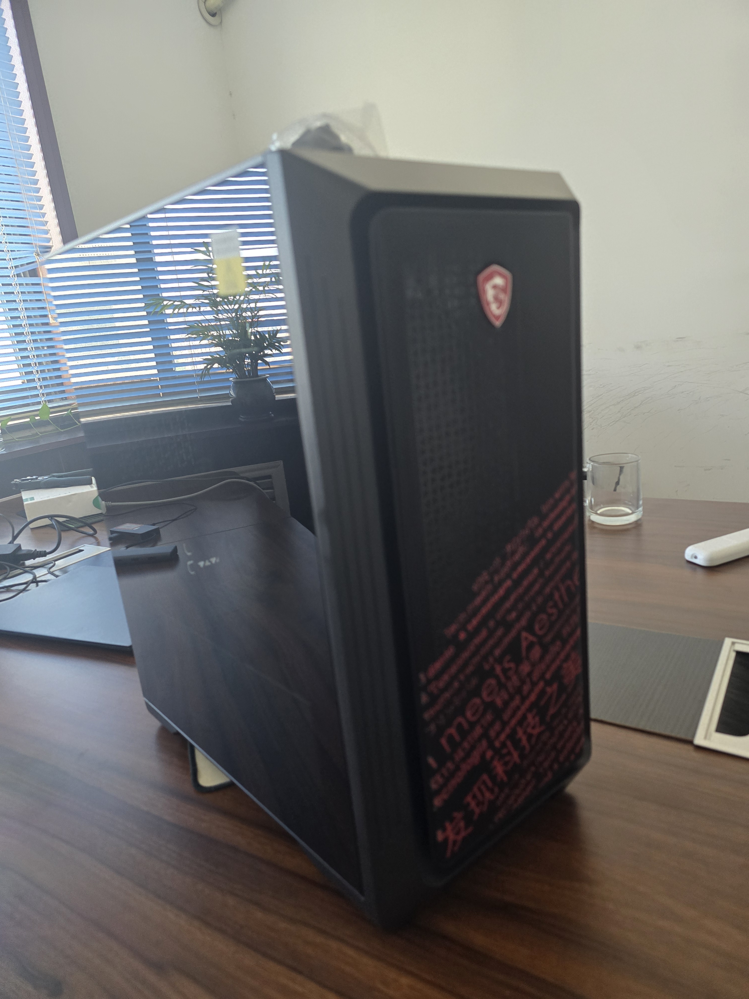 微星（MSI）暗黑骑士Codex i5 14400F/RTX3050/16G/512G 国家补贴电竞游戏设计师台式电脑主机整机 实拍图