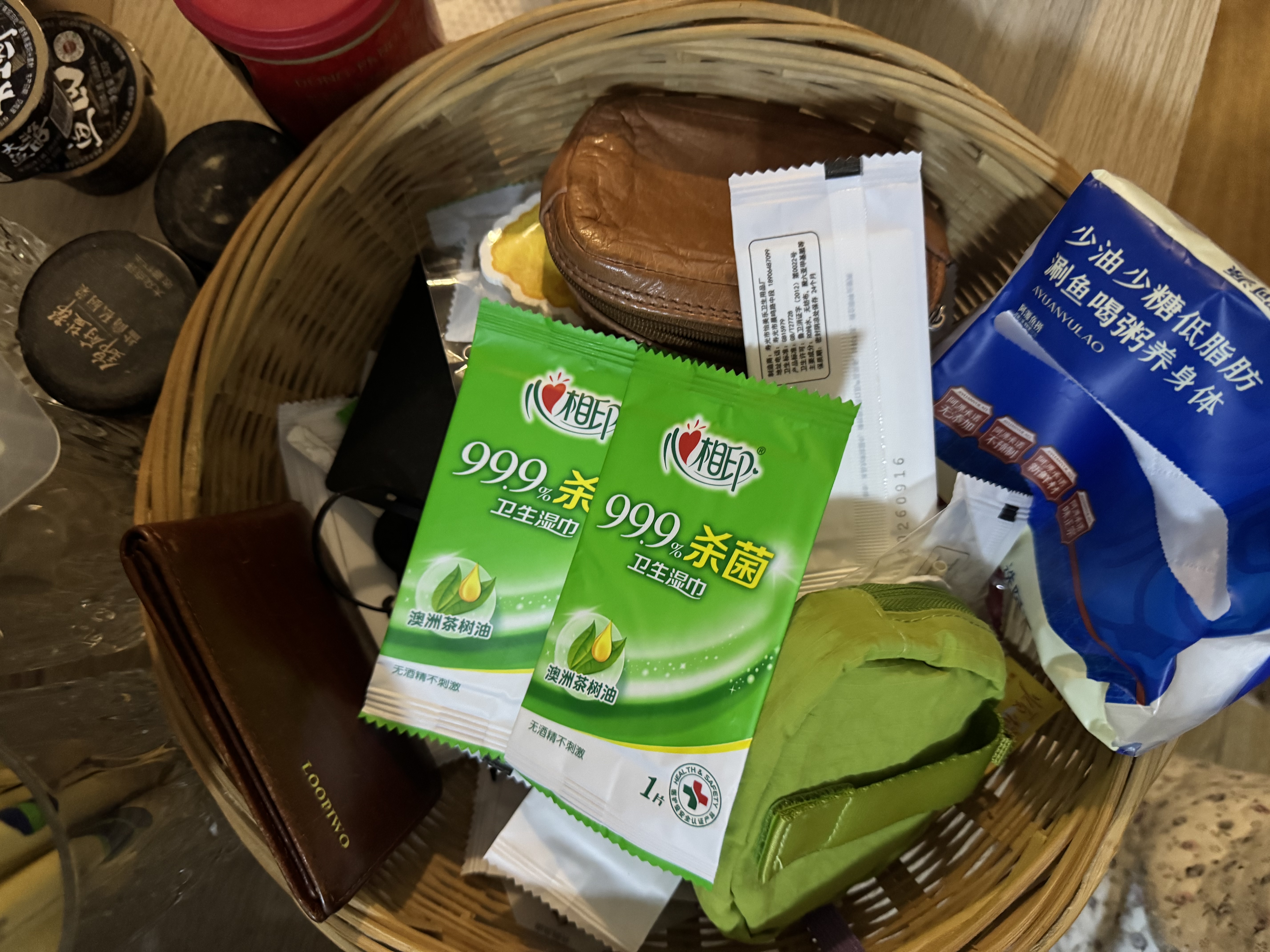心相印杀菌湿巾80片 99.9%杀菌卫生 带盖抽取湿纸巾 新老包装发 实拍图