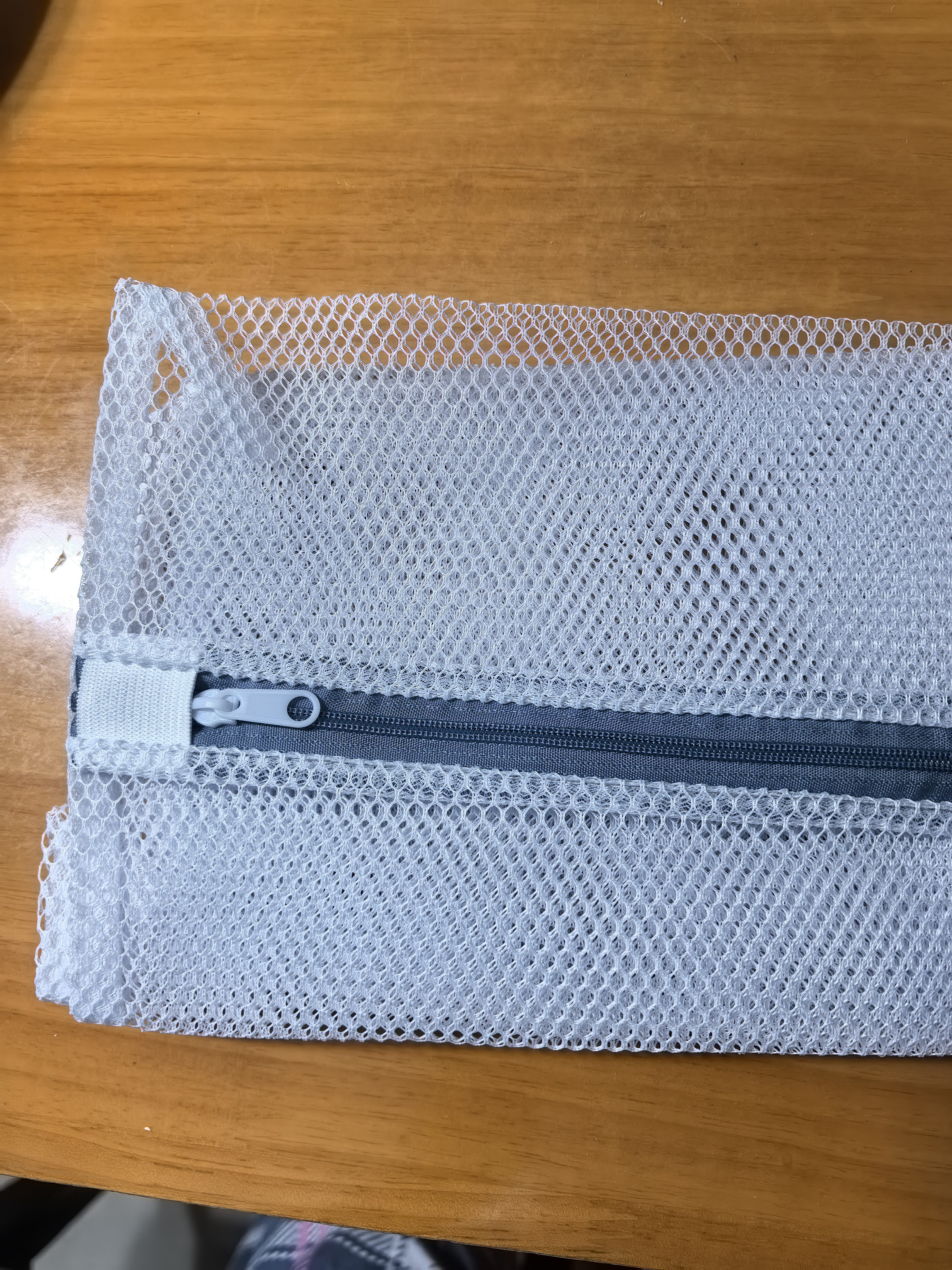 【东东农场专供】洗衣袋家用洗衣机机洗专用细网防变形网袋小号网兜 2件套中号【40*50厘米】 粗网-（网口大洗较脏衣） 实拍图