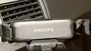 飞利浦（PHILIPS）车载手机支架 汽车出风口导航支架重力感应手机夹升级通用2004 实拍图