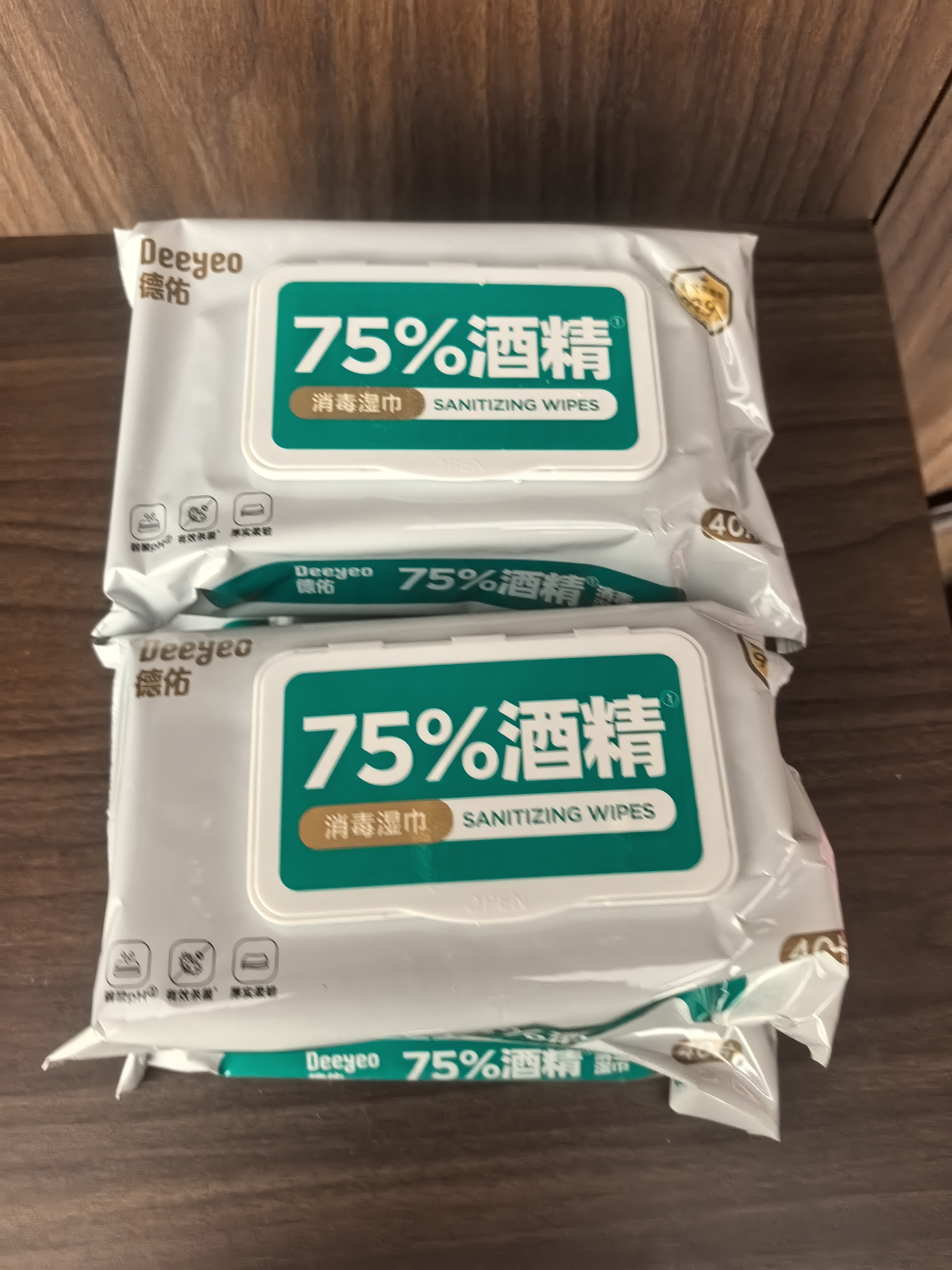 德佑酒精消毒湿巾40抽*4包 75%酒精医护级湿纸巾甲流流感99.9%杀菌 实拍图