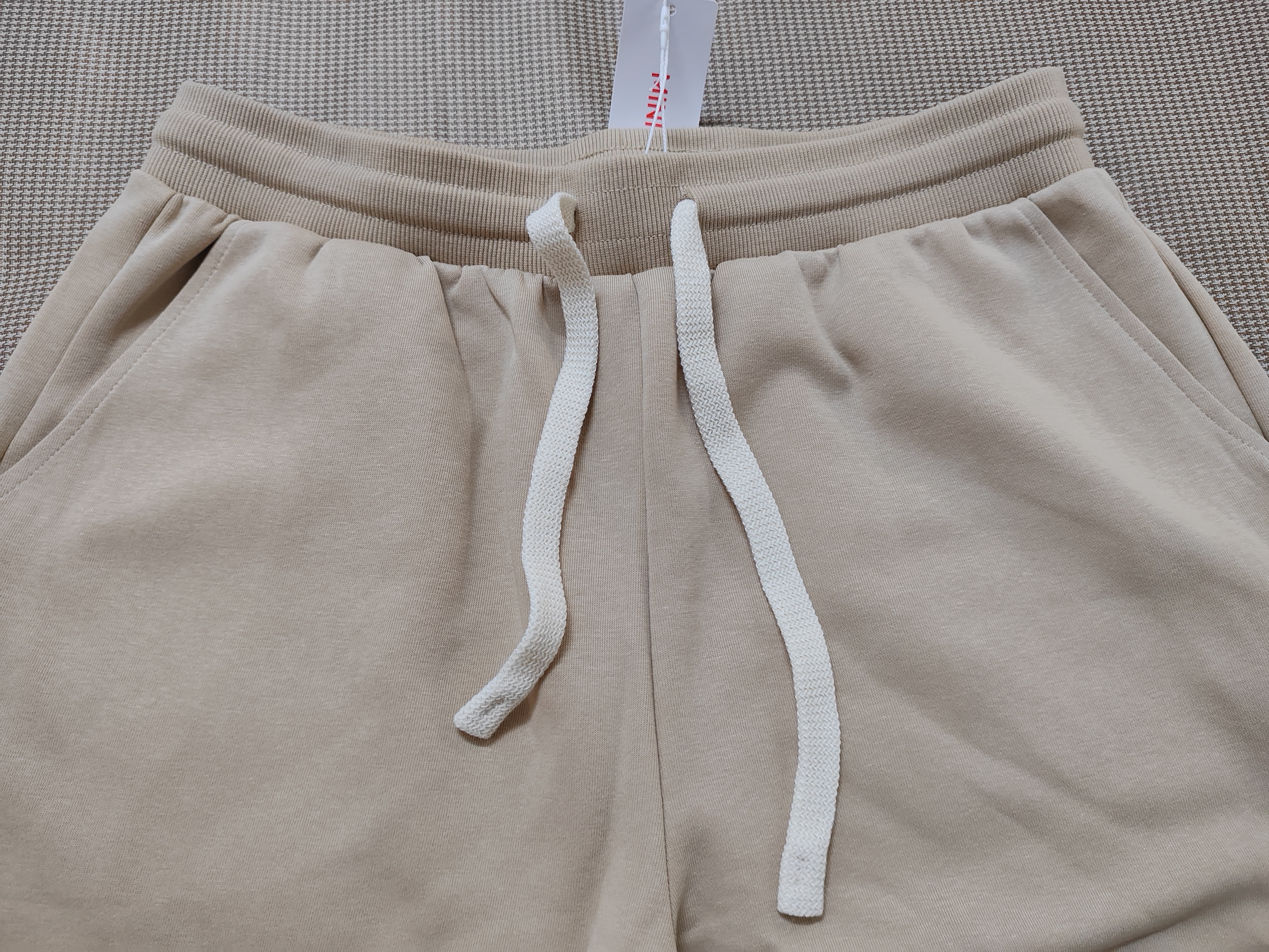 名创优品（MINISO）裤子男秋季重磅小脚卫裤青少年运动潮流百搭休闲长裤 卡其 3XL 实拍图