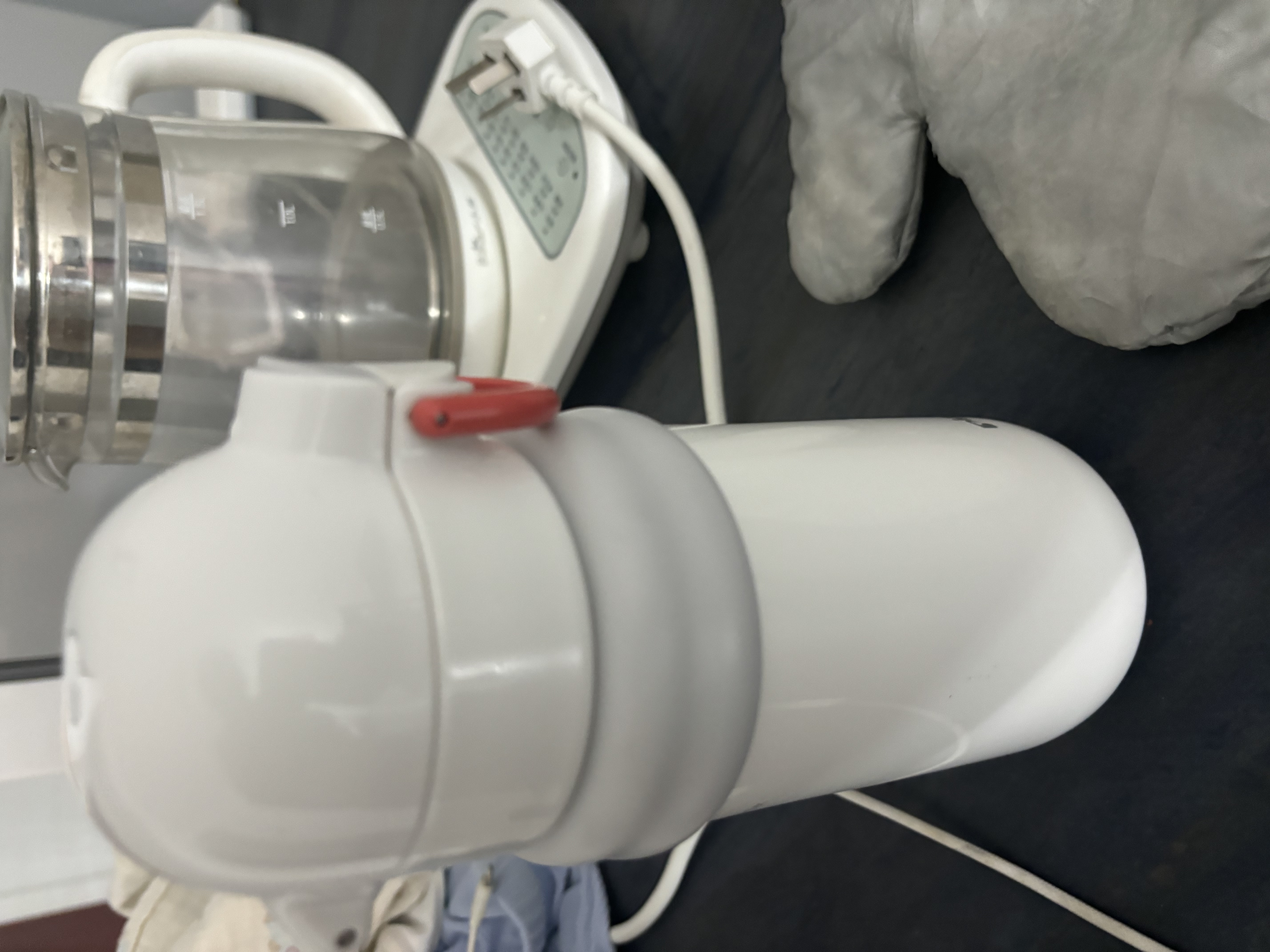 贝亲（Pigeon）臻白儿童双饮保温杯水杯宝宝婴幼儿直饮吸管保温奶瓶500ml 1-3岁 实拍图