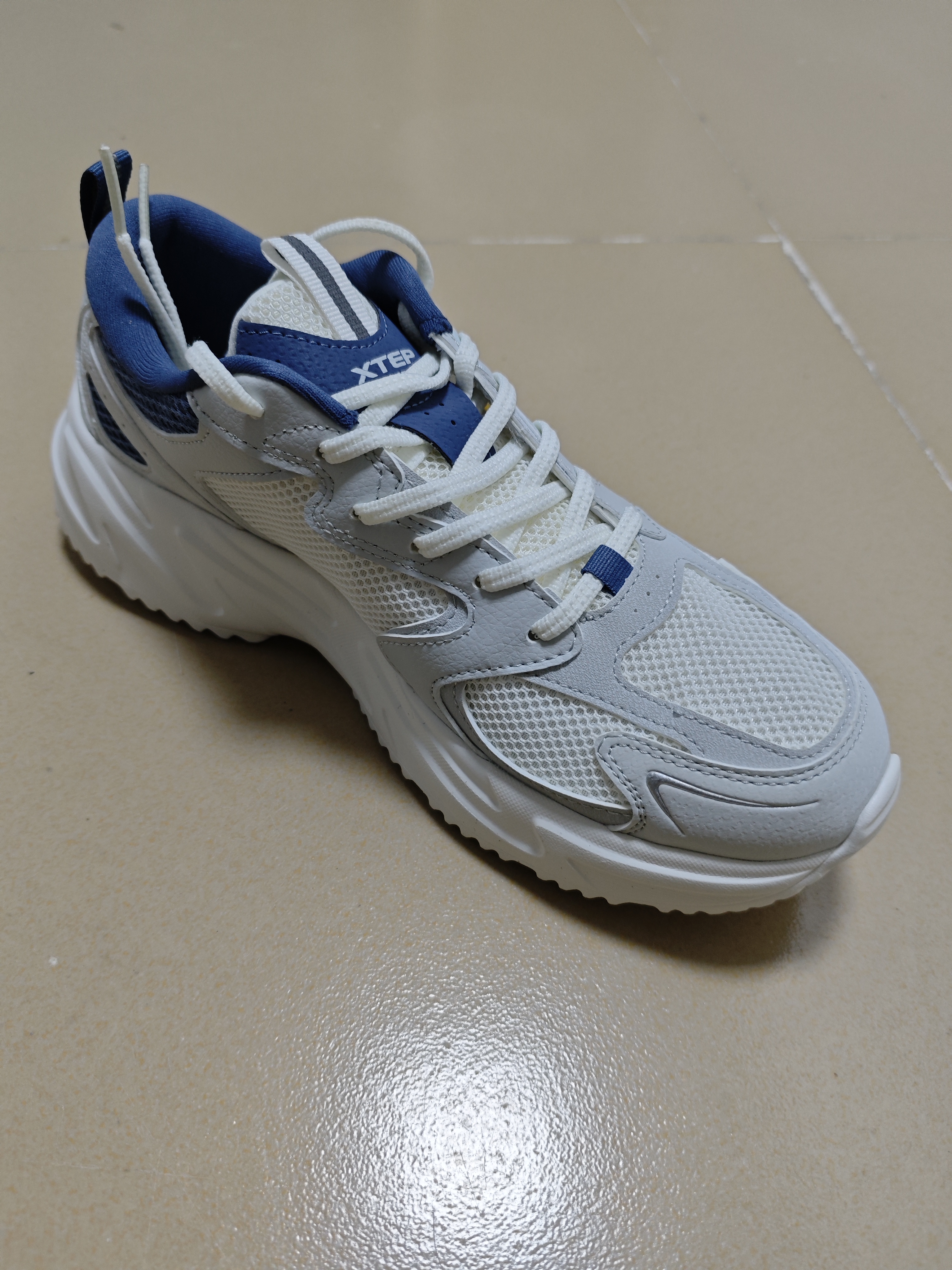 特步悦步男鞋休闲鞋老爹鞋秋冬季网面增高百搭简约运动鞋子男跑步鞋 实拍图