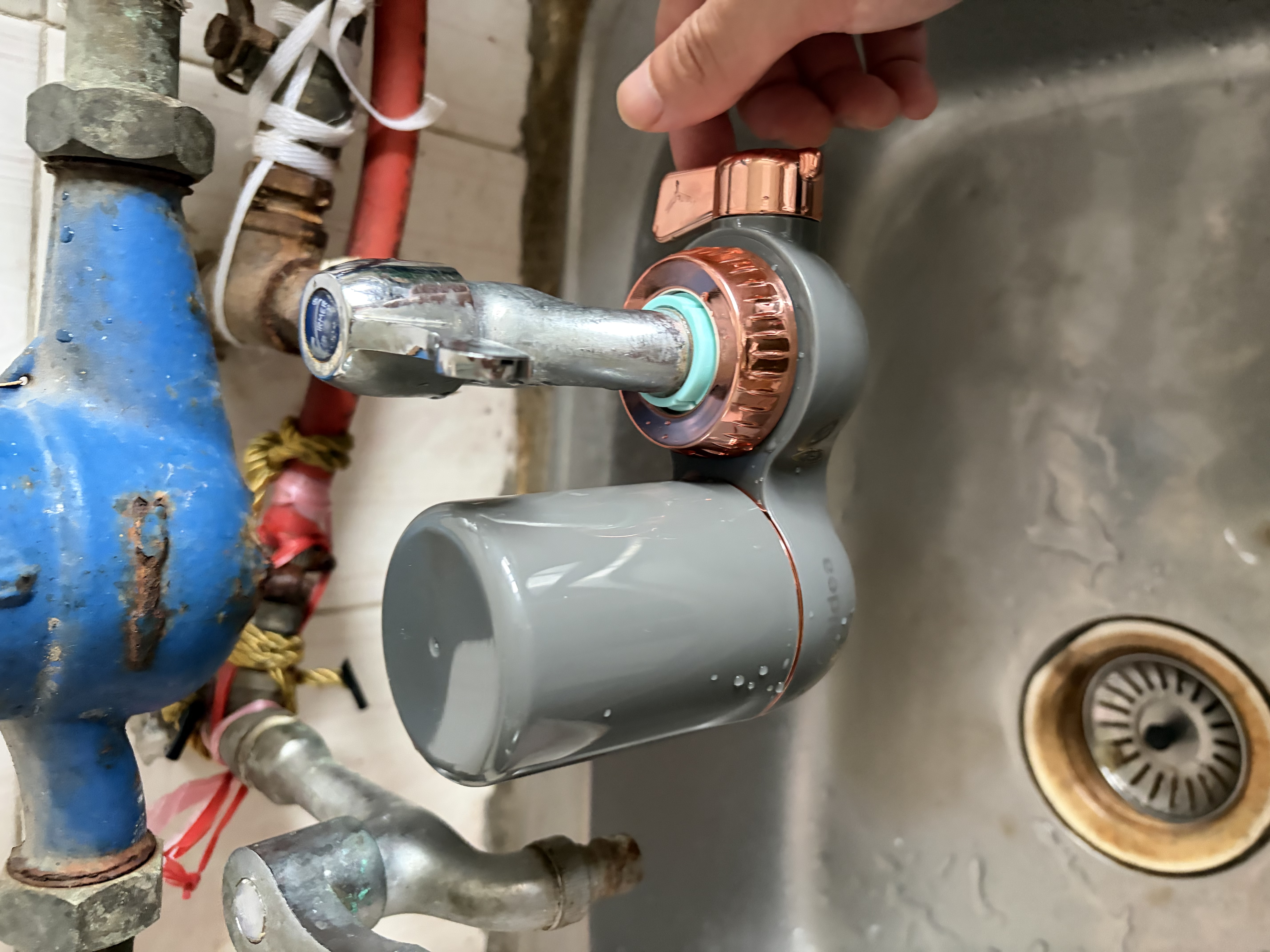 美的（Midea）净水器水龙头过滤器家用自来水滤水器直饮前置过滤器厨房卫生间通用除水垢除余氯双出水可清洗滤芯 一机一芯【可清洗滤芯】 实拍图