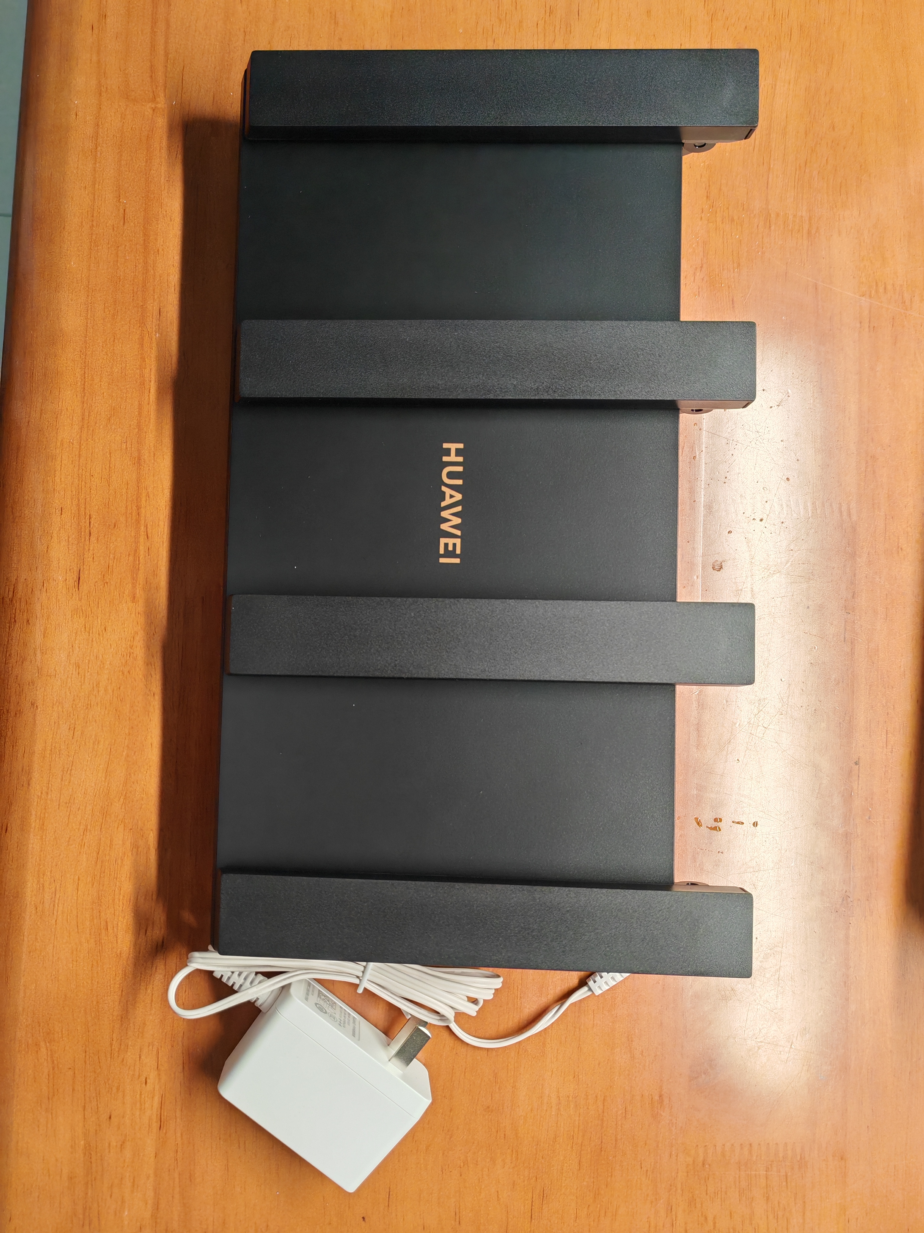 华为路由AX6 new 黑色  Wi-Fi6+ 7200Mbps 千兆路由器 家用高速全屋覆盖大户型 wifi穿墙王 实拍图