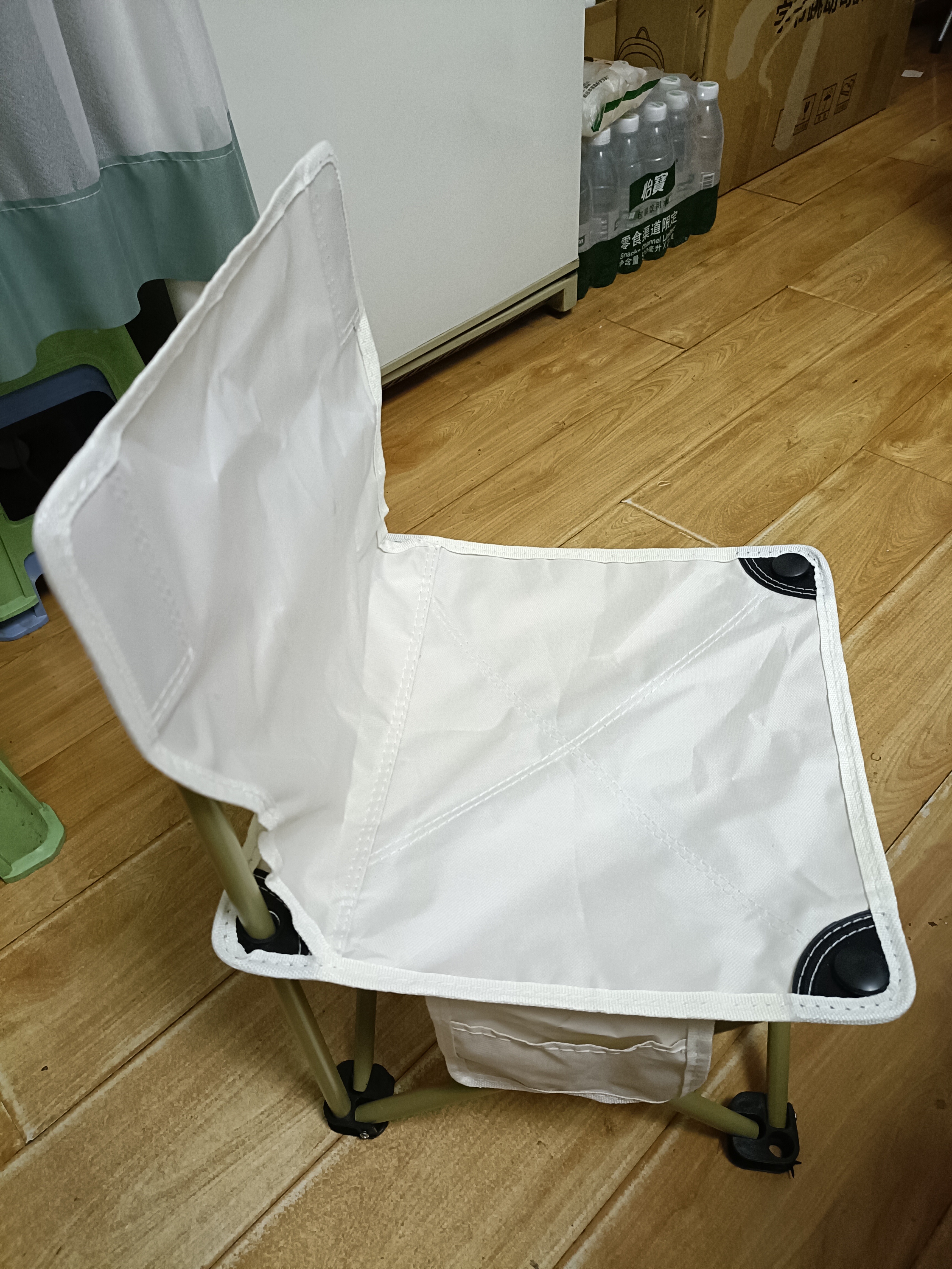 户外折叠桌椅便携式蛋卷桌野餐烧烤露营桌折叠椅 米白色-小号折叠椅【1把装】 实拍图