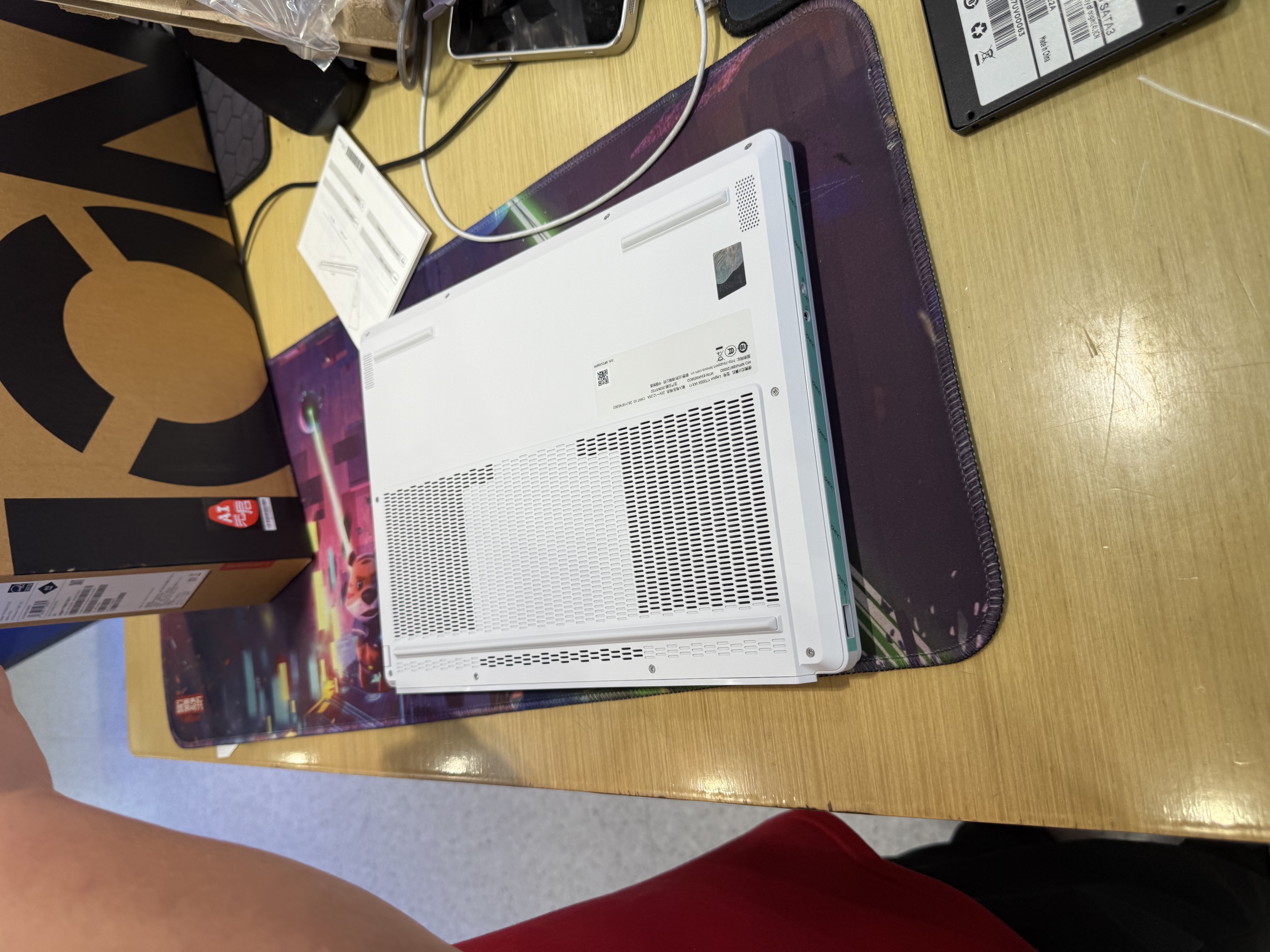 联想拯救者Y7000X 2026 电竞游戏本笔记本电脑(Core 7 245HX 16G 512G RTX5060 2.5K OLED 白)国家补贴 实拍图